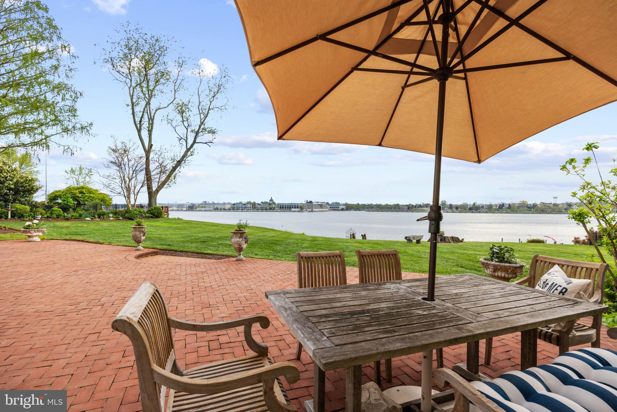 FERRY FARMS - Residential