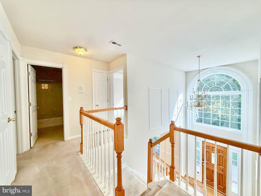 BROOKE POINT ESTATES - Residential Lease