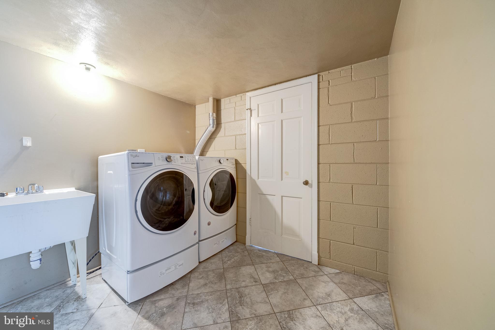 EVERMAY - Residential Lease