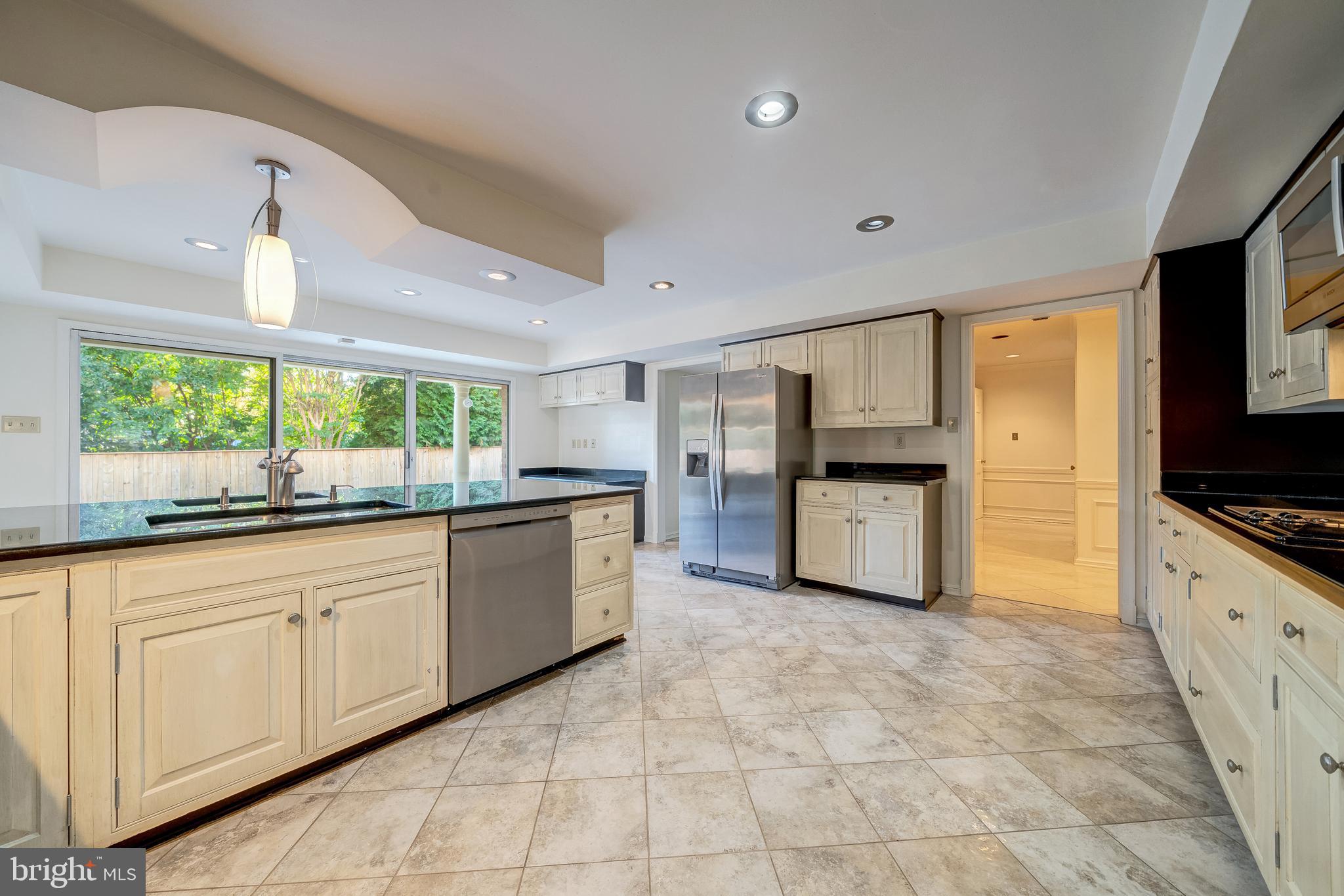 EVERMAY - Residential Lease