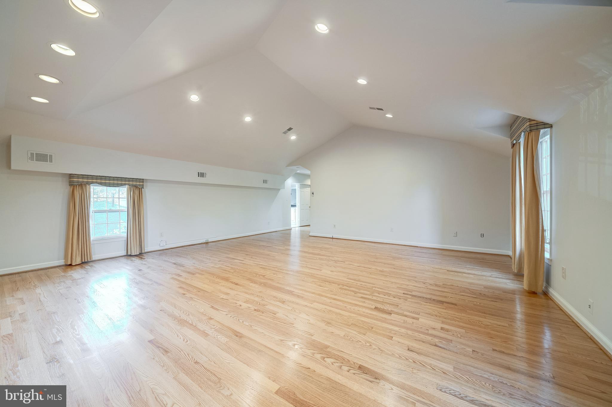 EVERMAY - Residential Lease