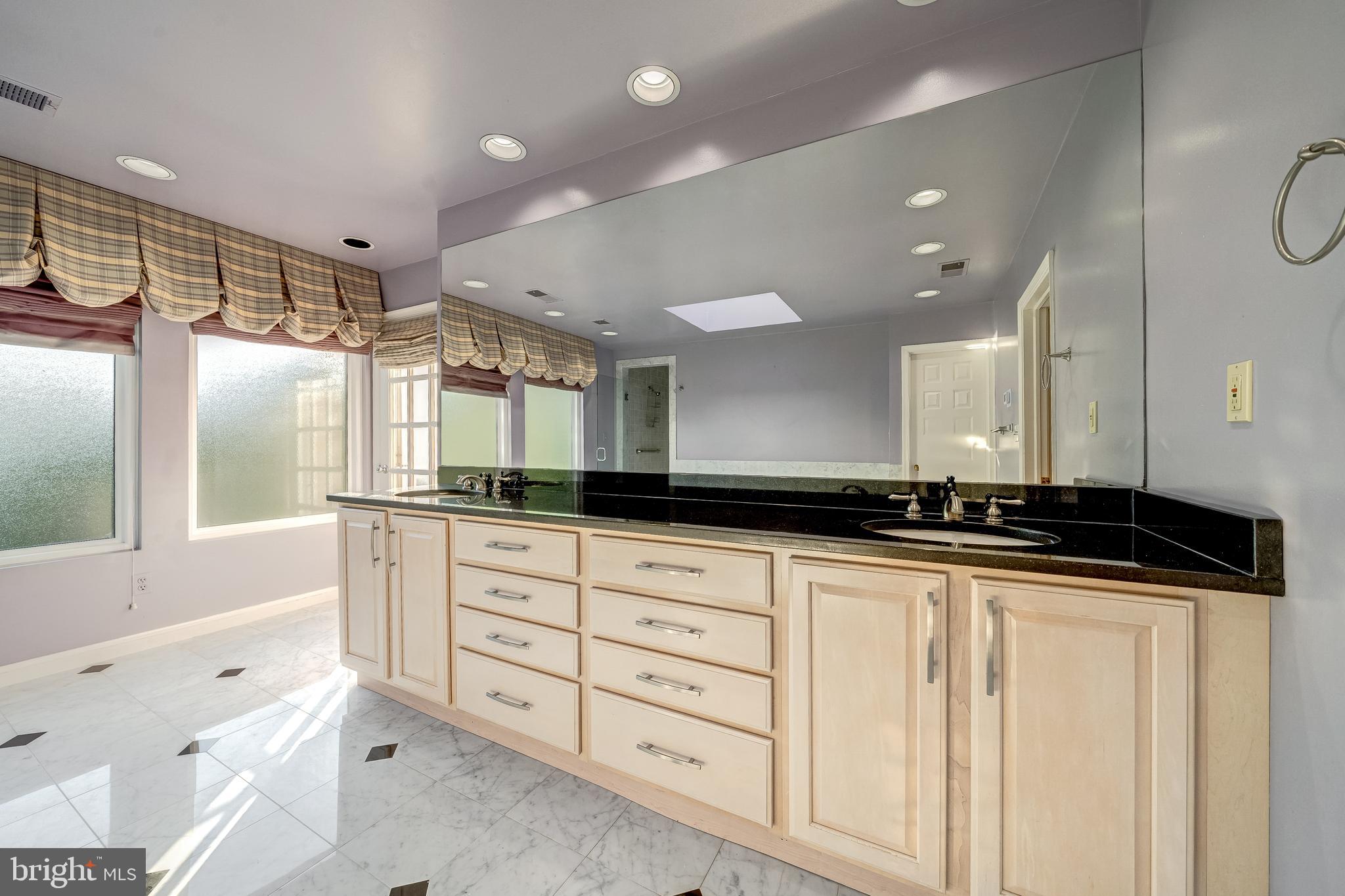 EVERMAY - Residential Lease