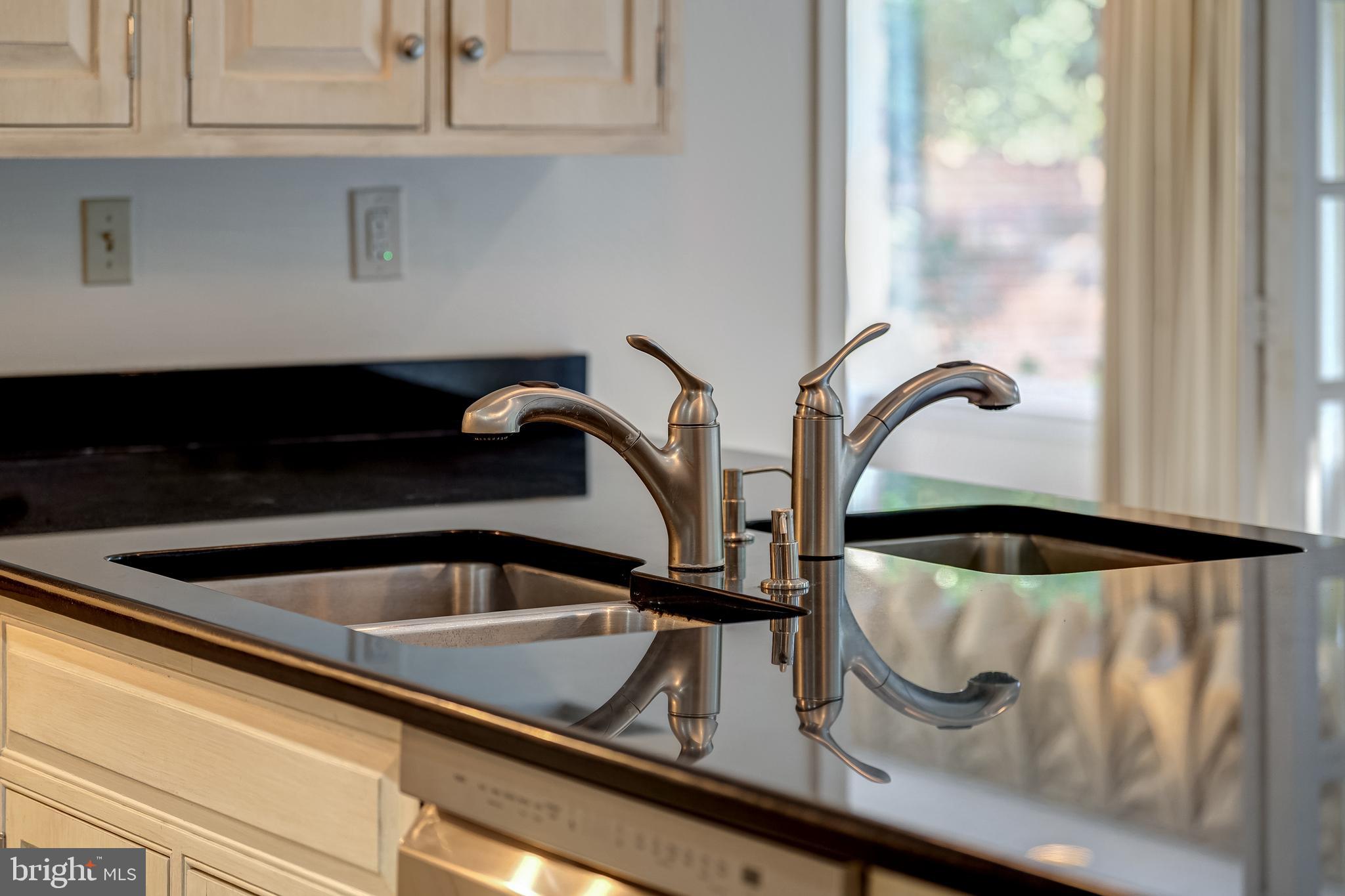 EVERMAY - Residential Lease