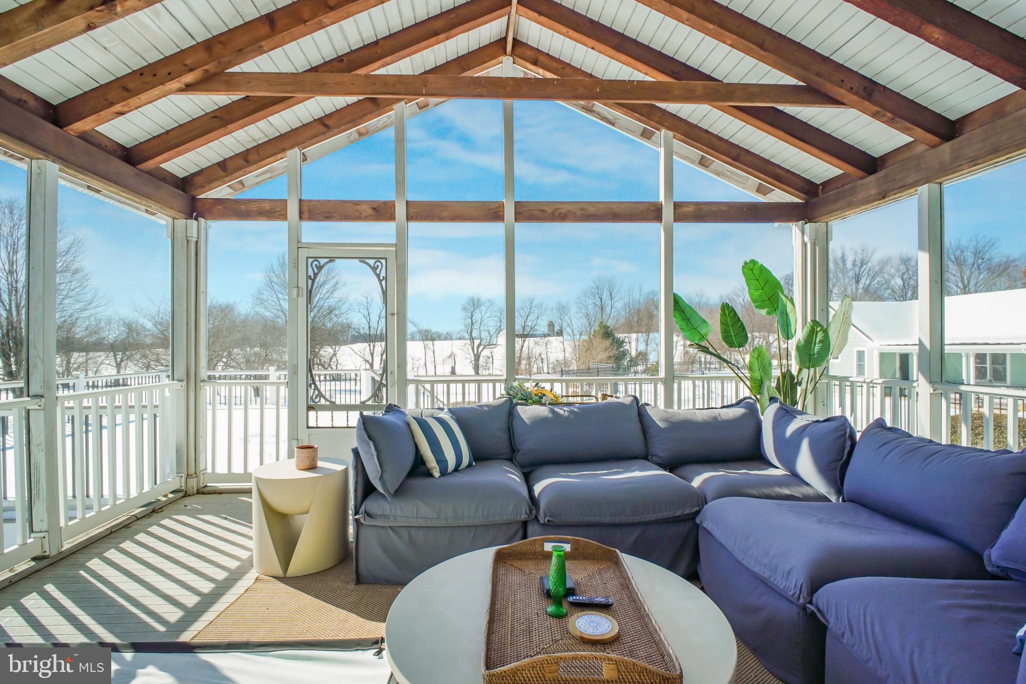 BROWNS FARM - Residential