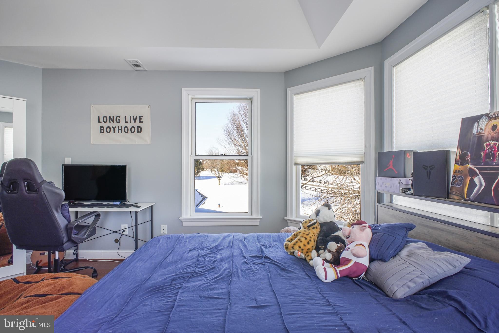 BROWNS FARM - Residential