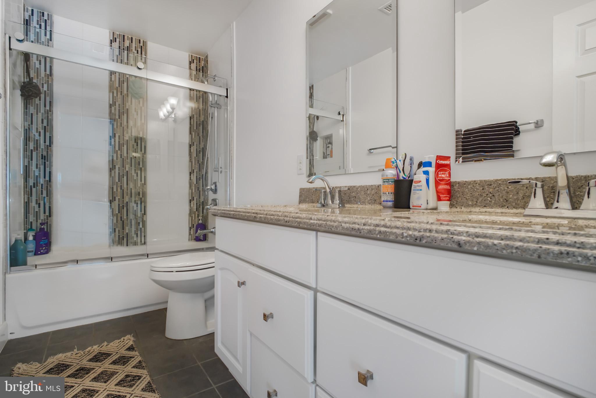 BROWNS FARM - Residential