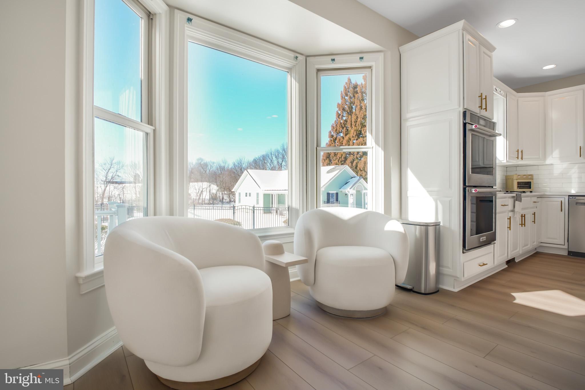 BROWNS FARM - Residential