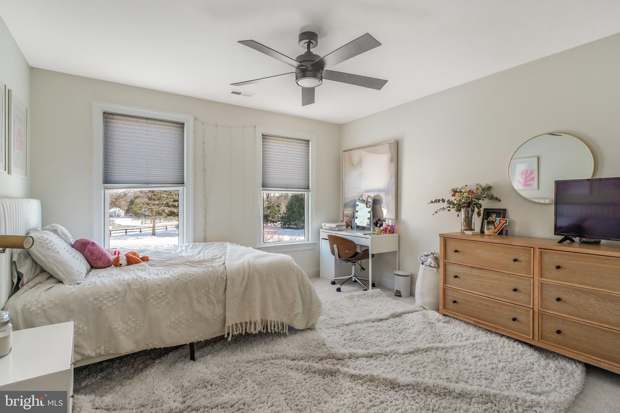 BROWNS FARM - Residential