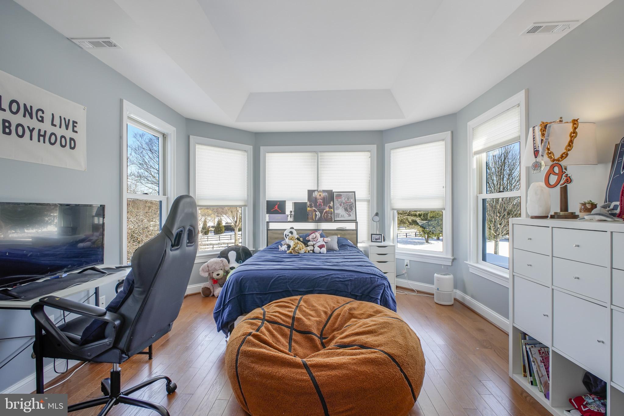 BROWNS FARM - Residential