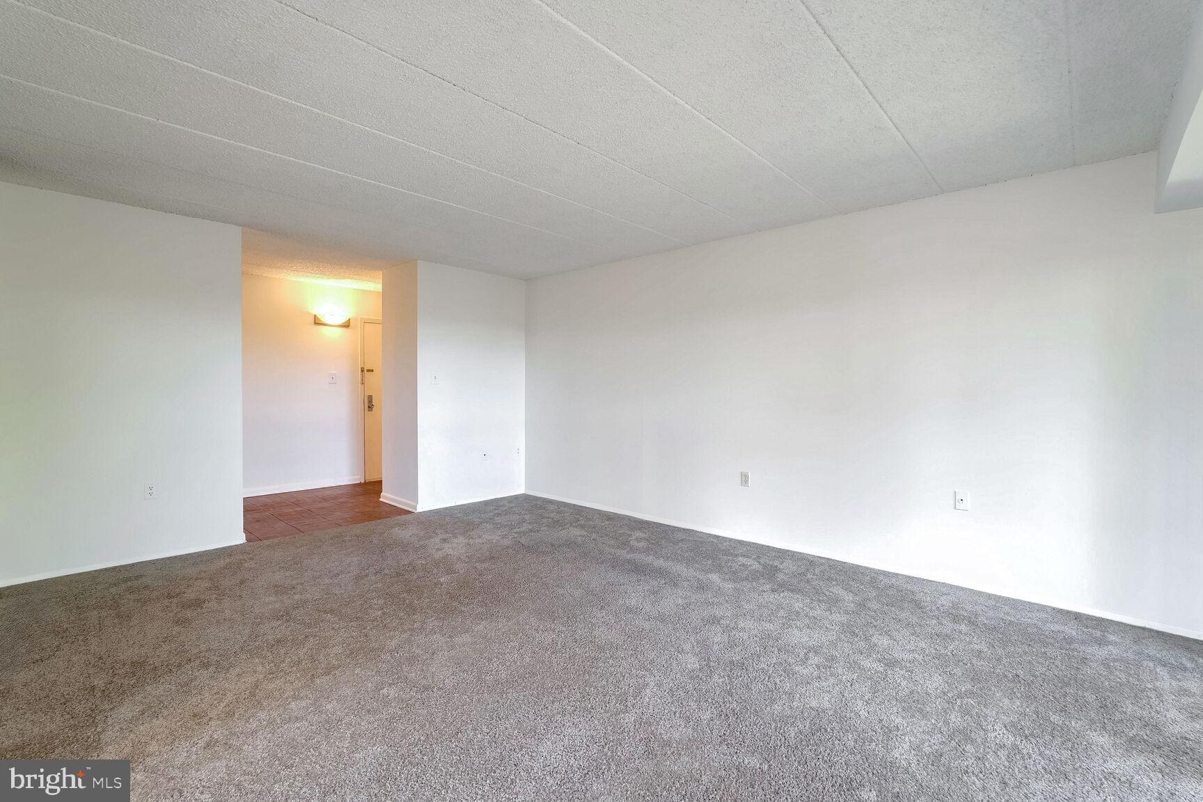 ALEXANDRIA OVERLOOK - Residential