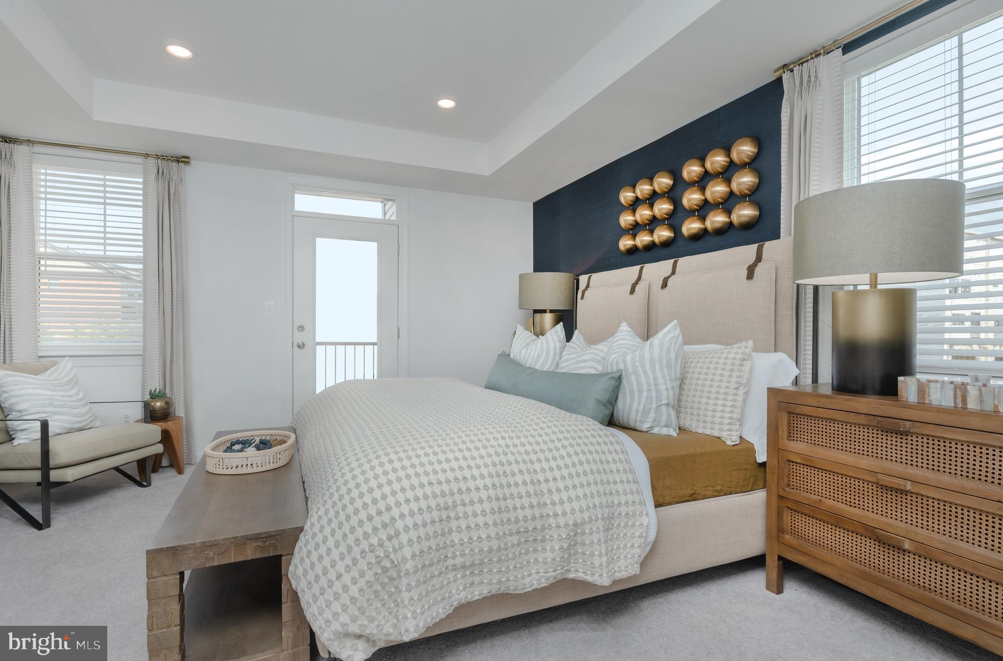 POTOMAC TOWN CENTER - Residential