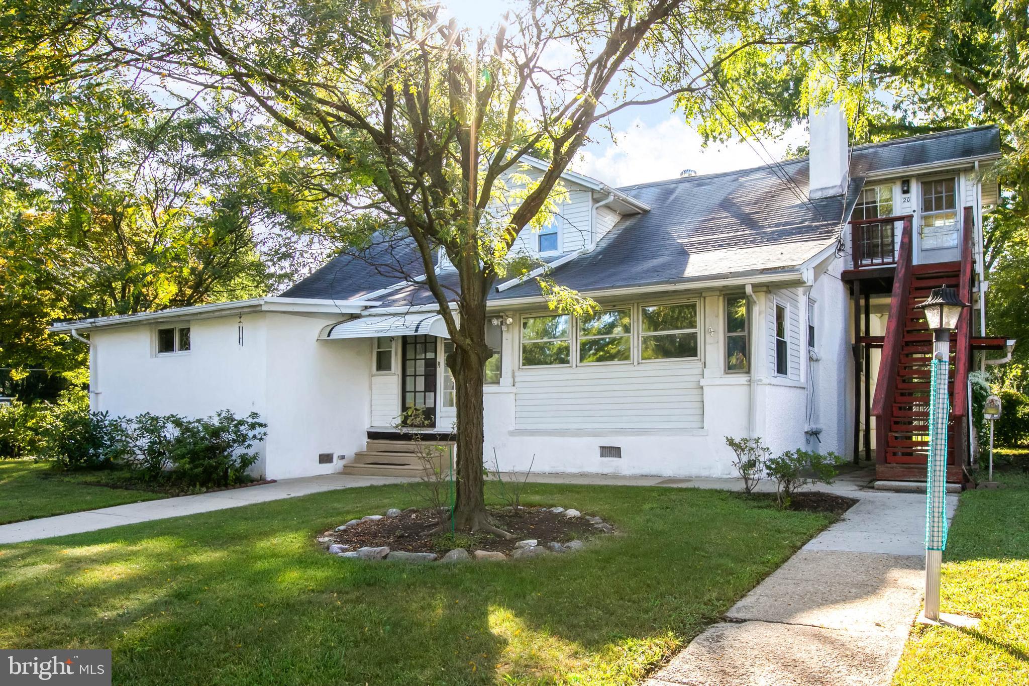 20 E MERCHANT STREET B