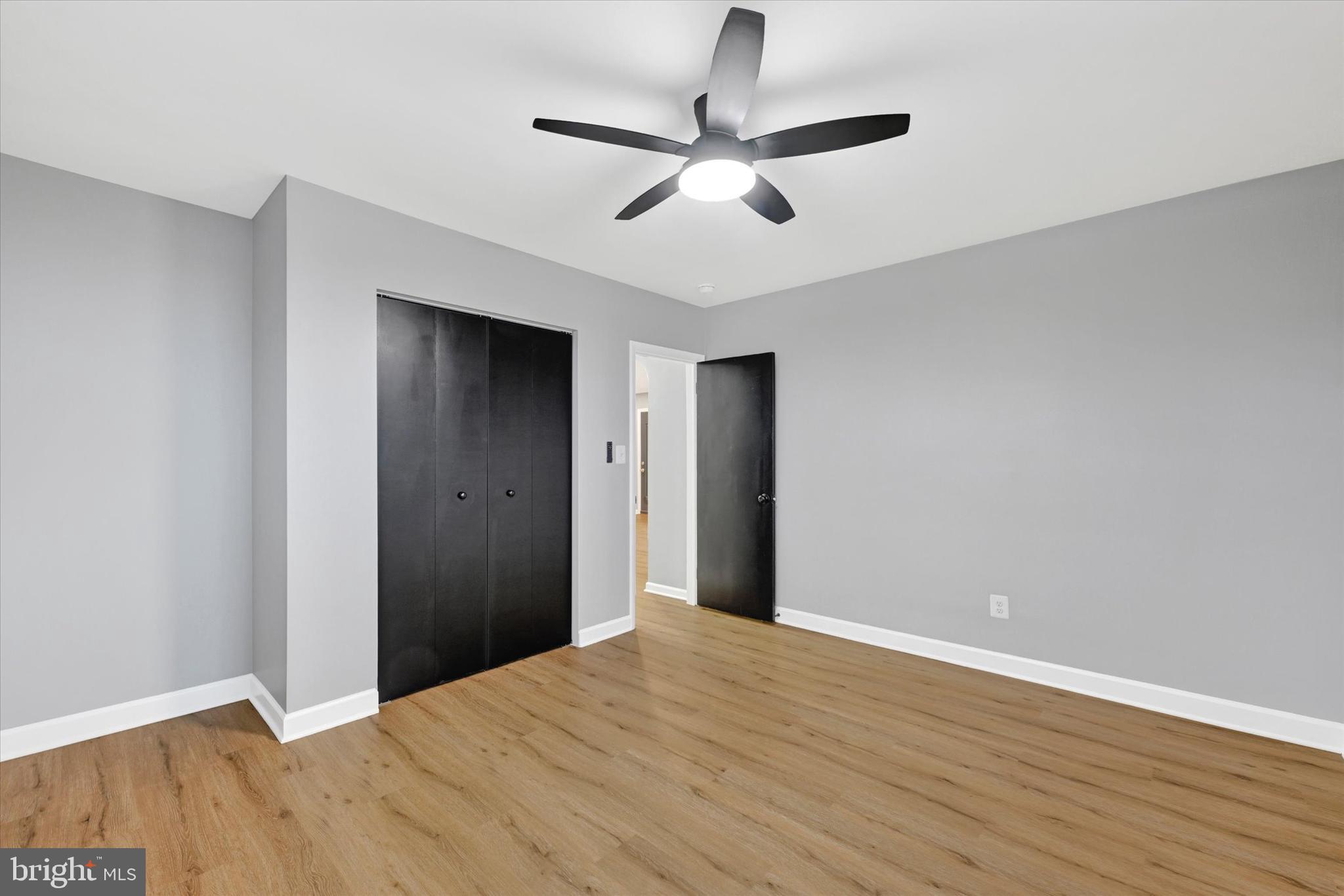 DELVALE MANOR - Residential