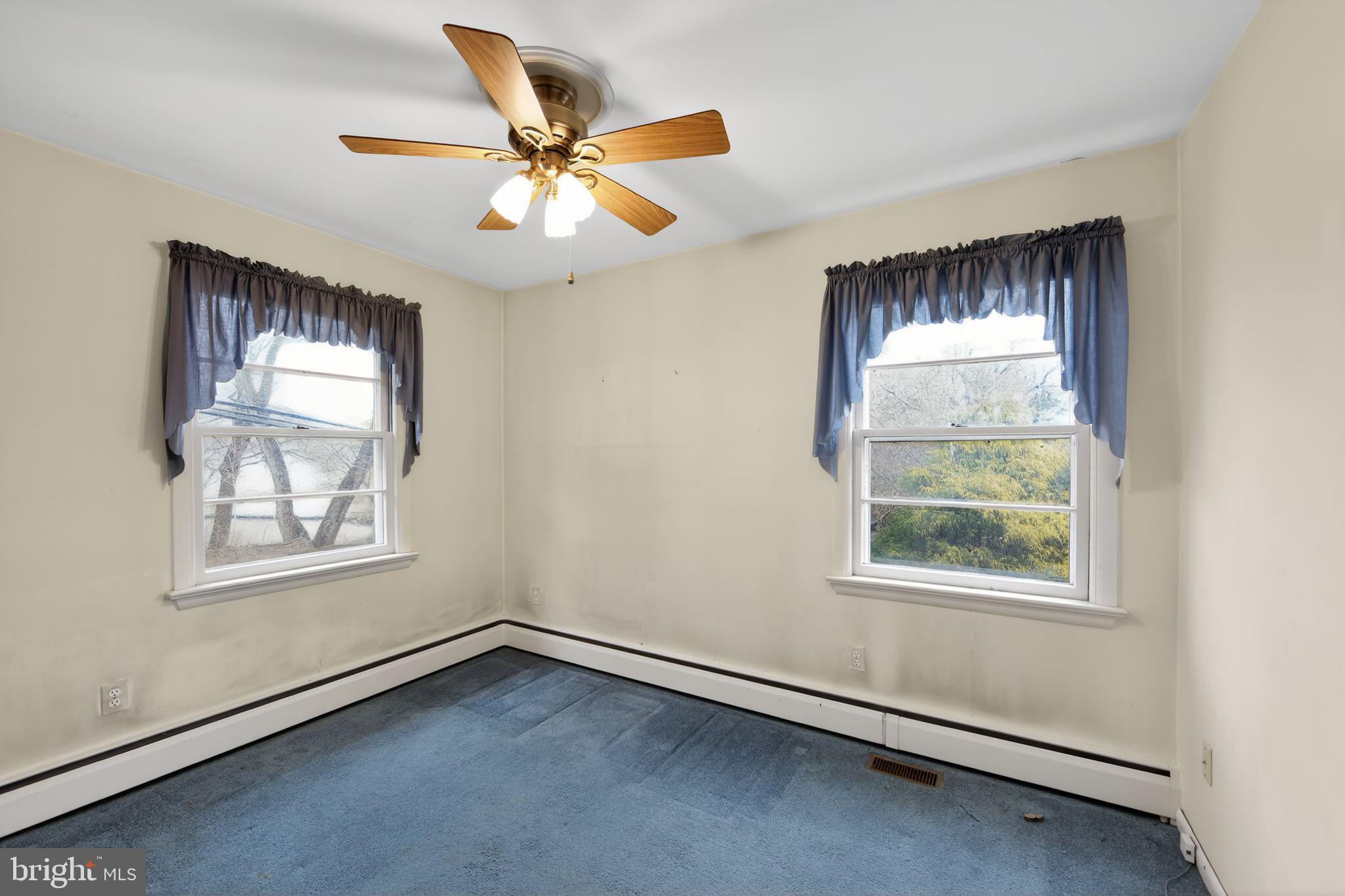 RIDLEY PARK - Residential