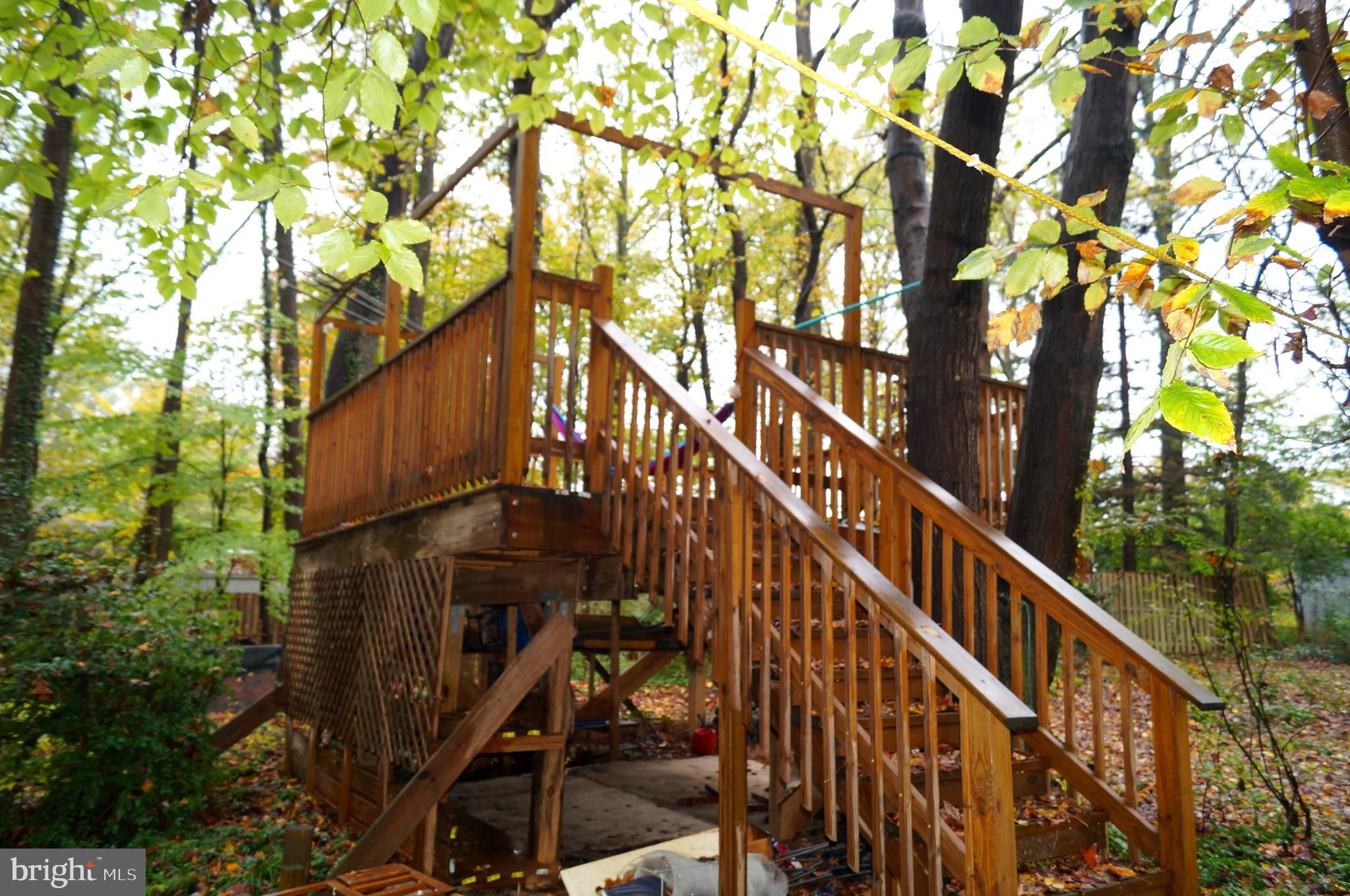 SUTTON PLACE - Residential Lease