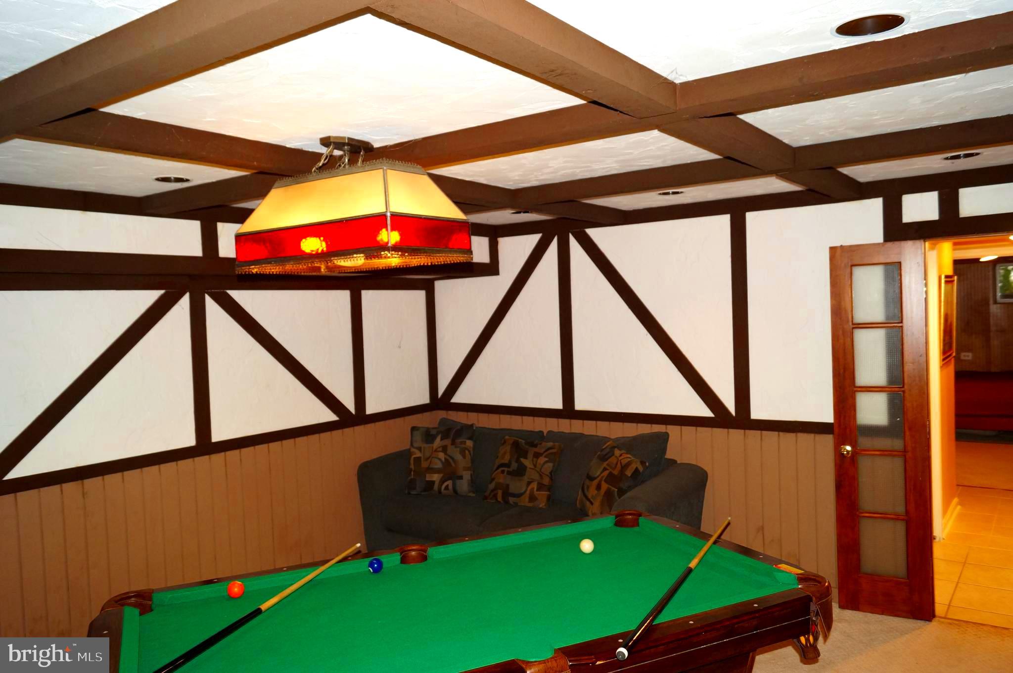 SUTTON PLACE - Residential Lease