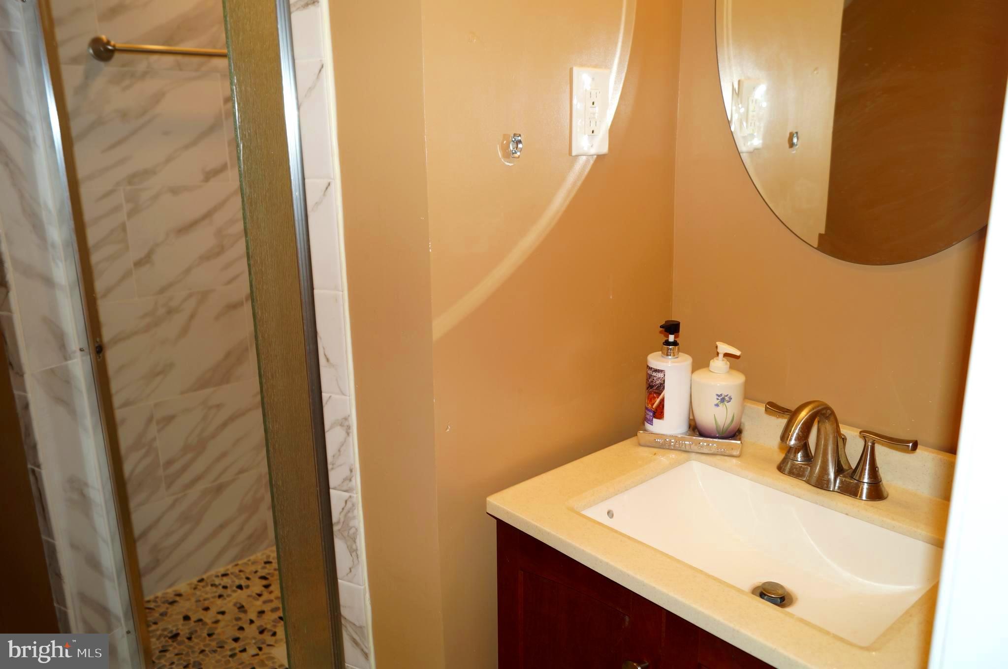 SUTTON PLACE - Residential Lease