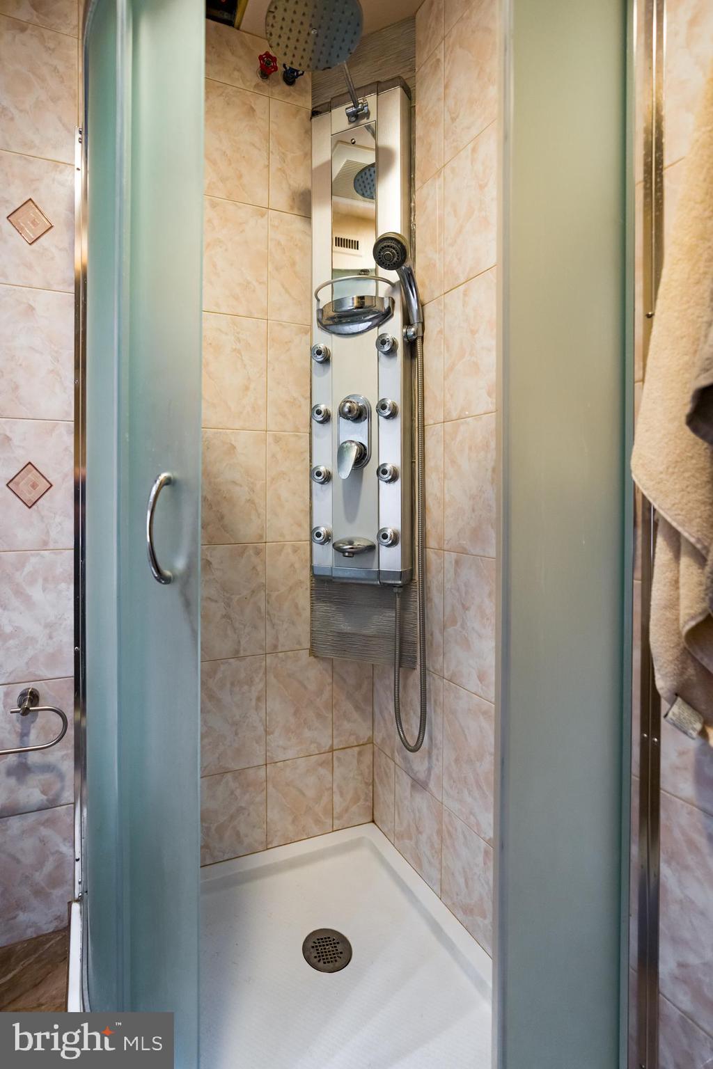 CHARTLEY EAST - Residential