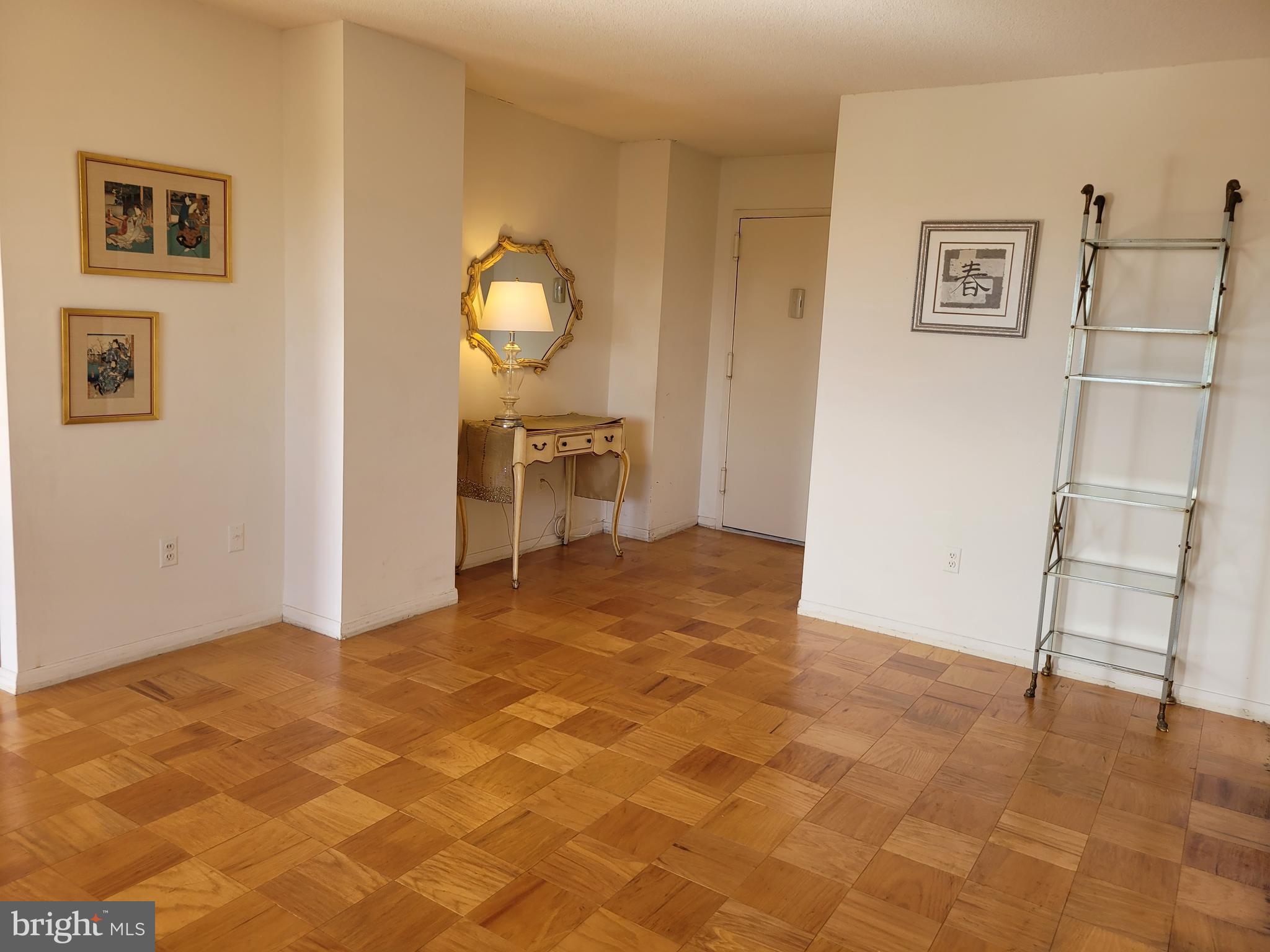 UNIVERSITY TOWERS CODM - Residential