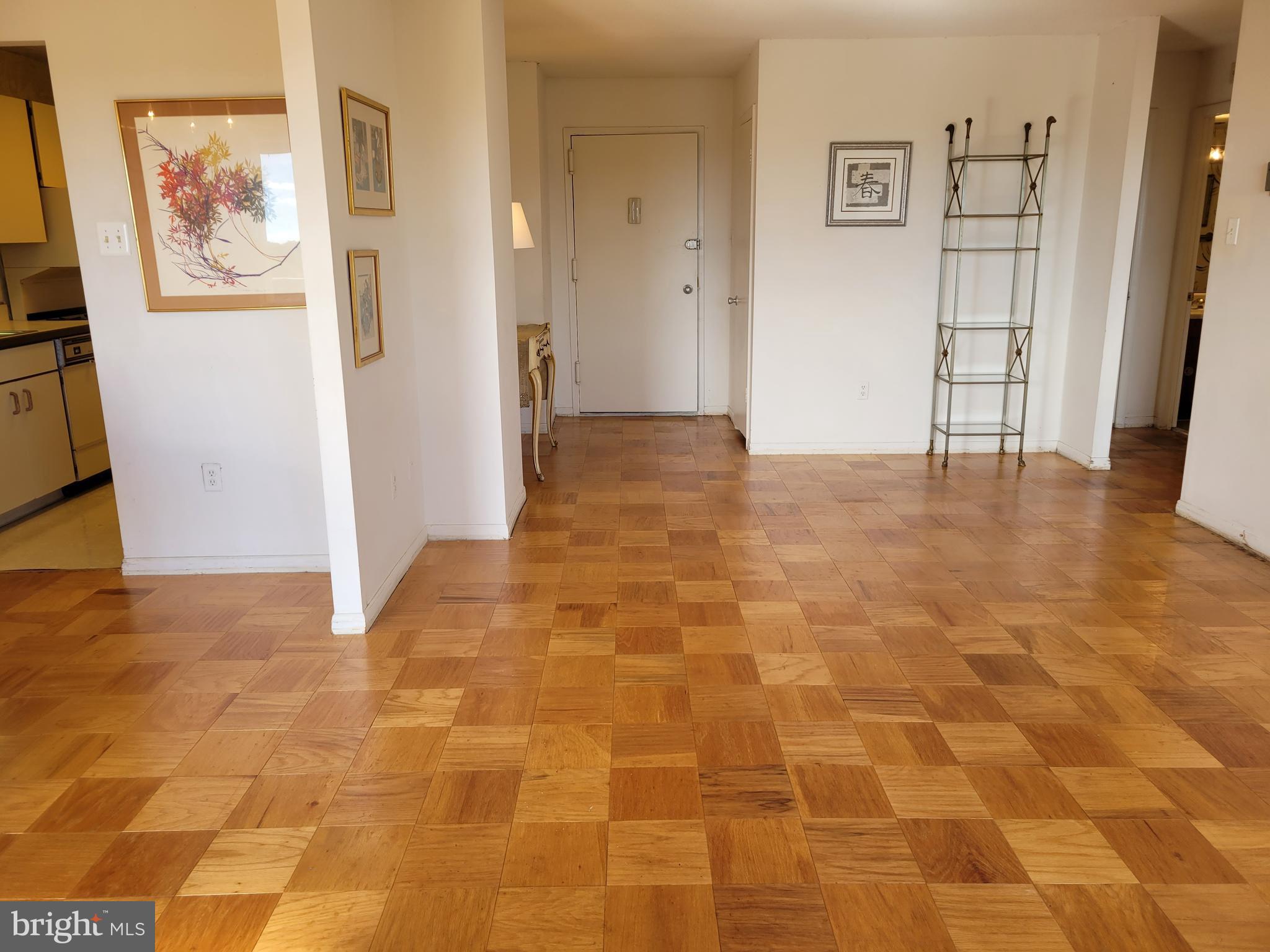 UNIVERSITY TOWERS CODM - Residential