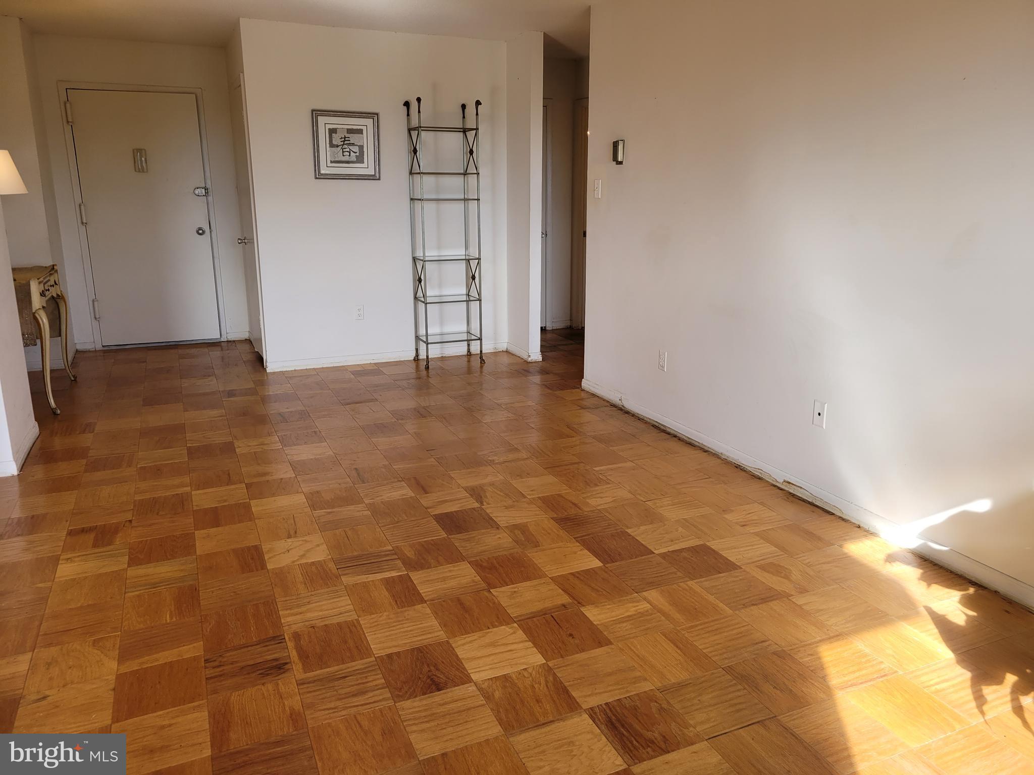 UNIVERSITY TOWERS CODM - Residential