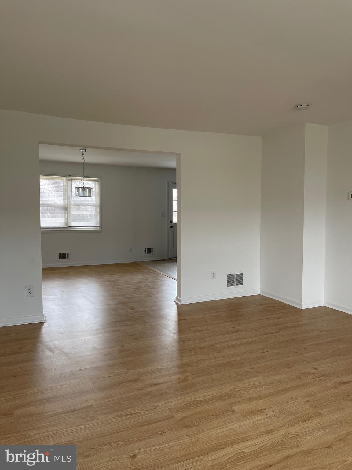 HOLLAND HILL - Residential