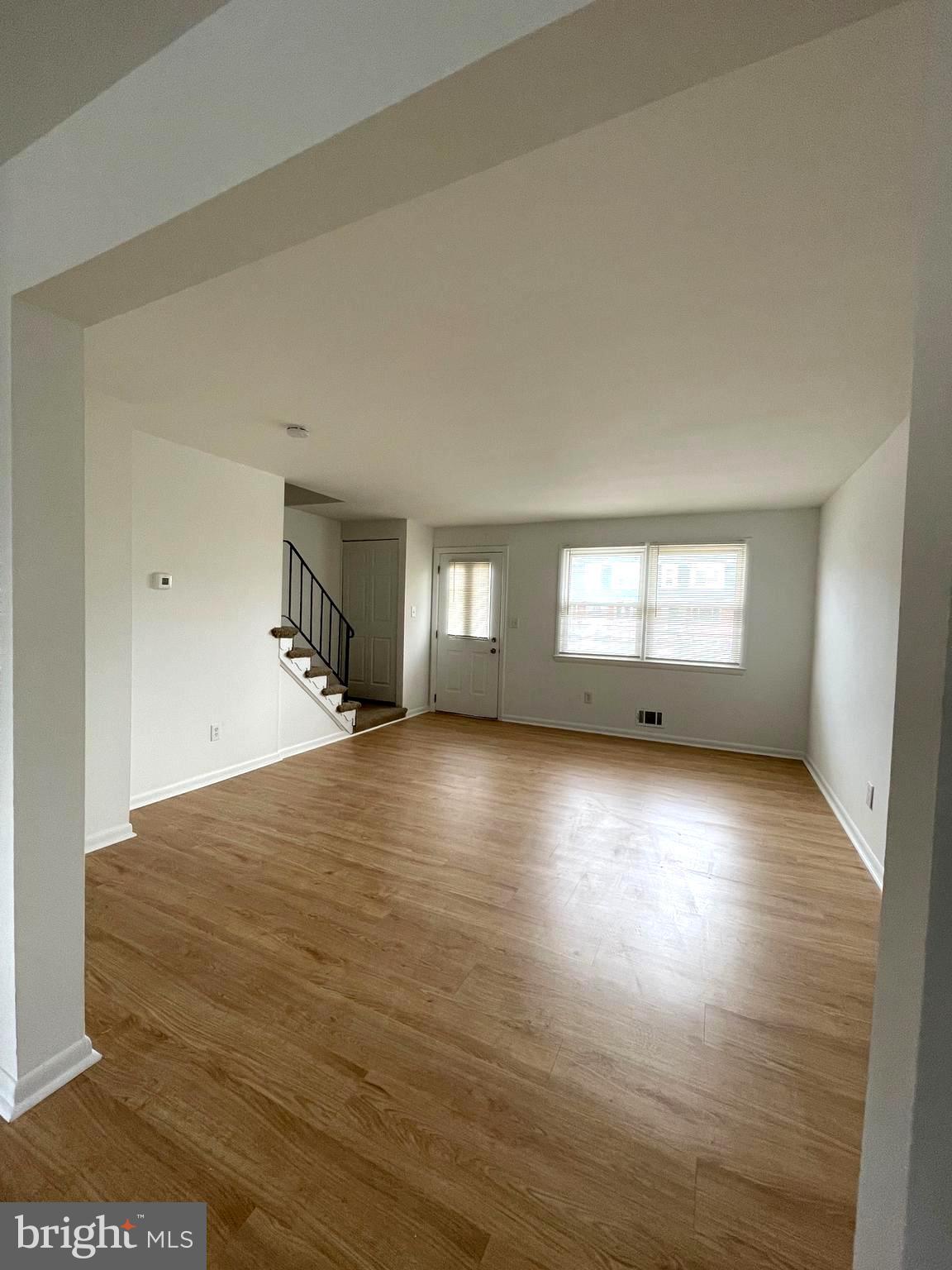 HOLLAND HILL - Residential