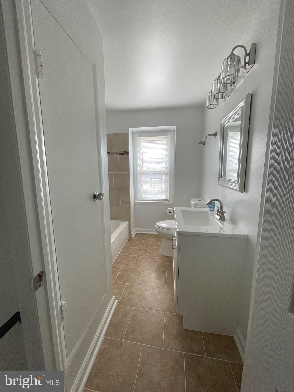 HOLLAND HILL - Residential