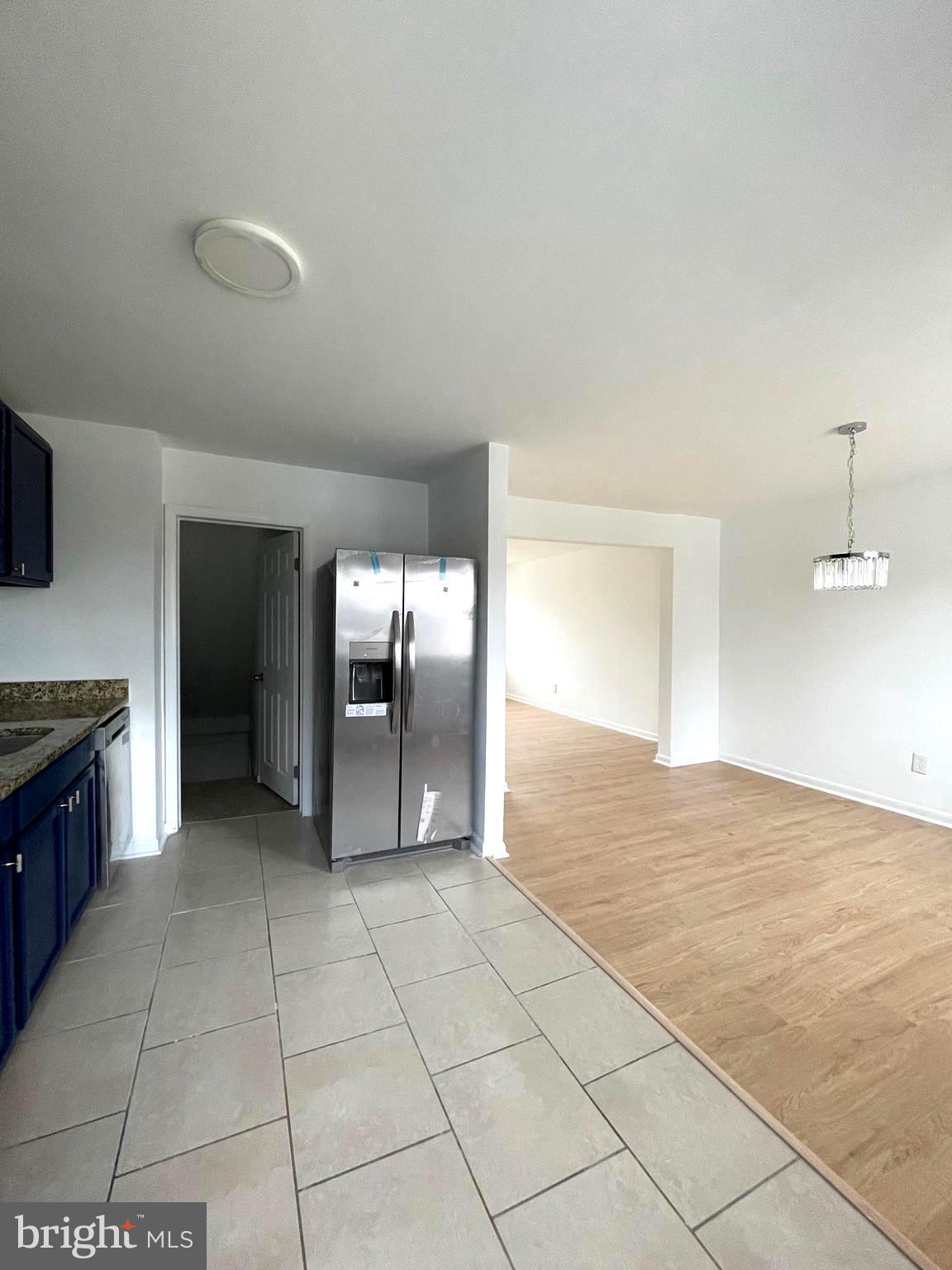 HOLLAND HILL - Residential