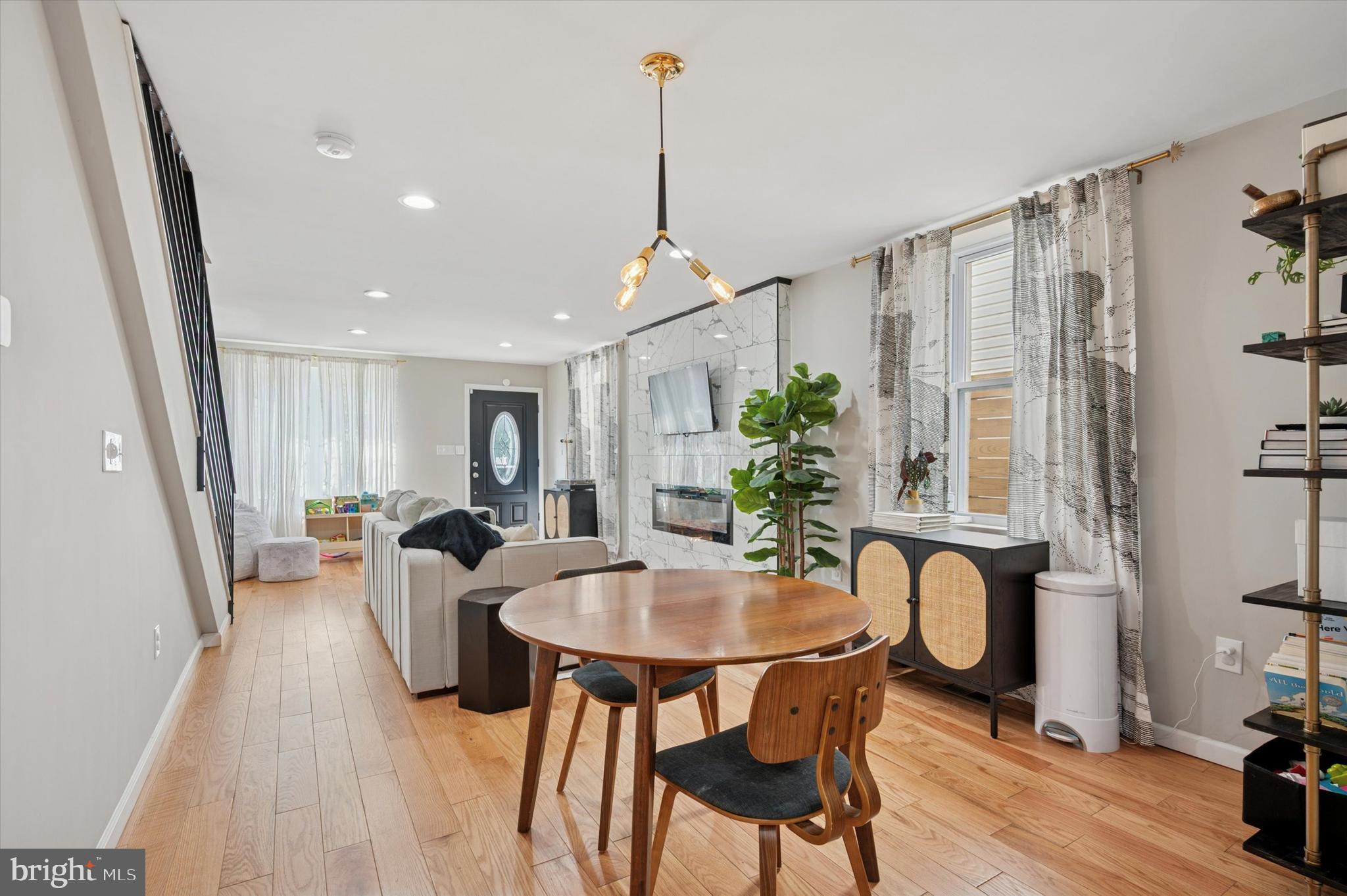 5349 PRISCILLA STREET