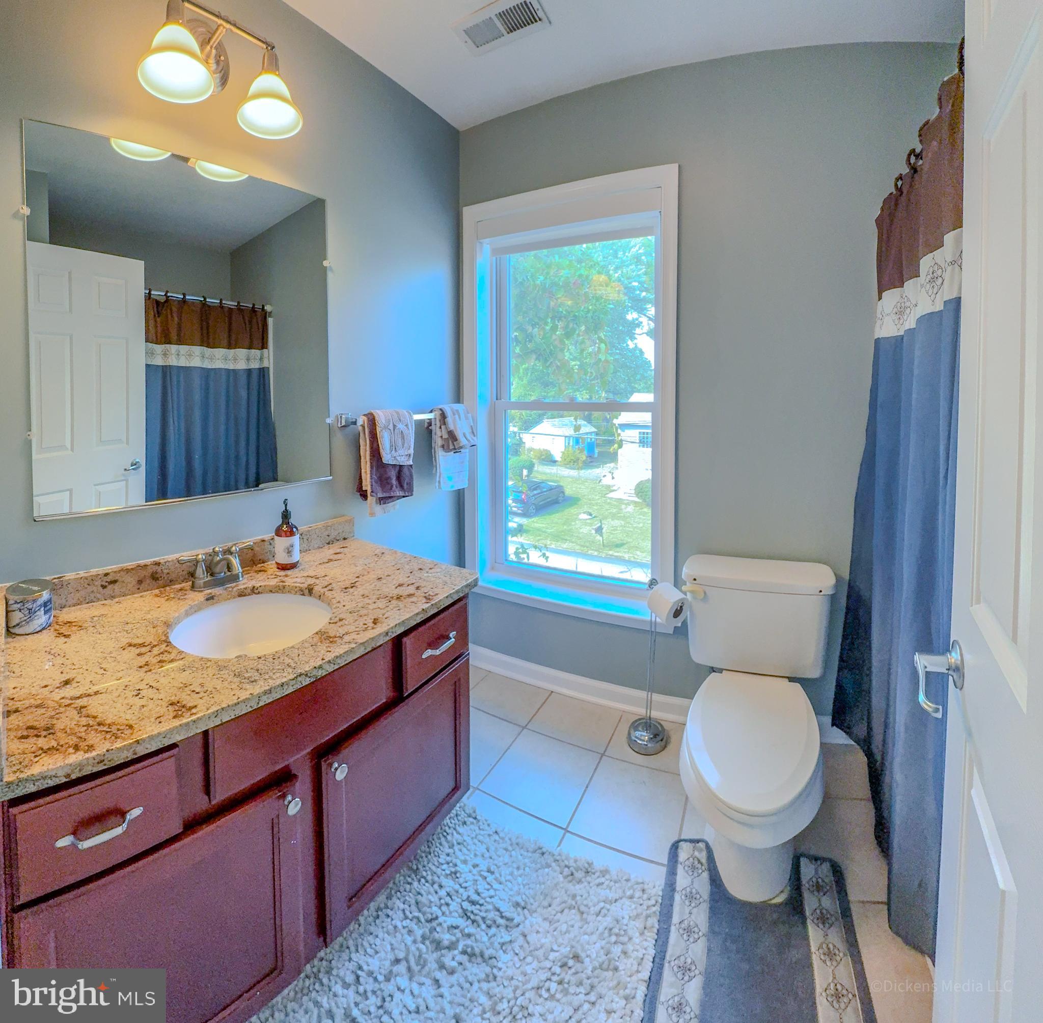 SELBY ON THE BAY - Residential