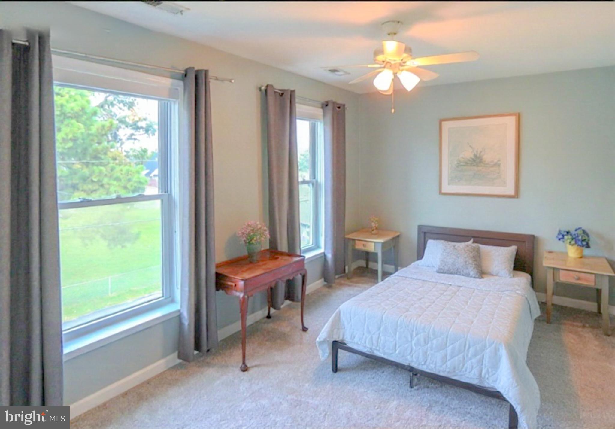 SELBY ON THE BAY - Residential