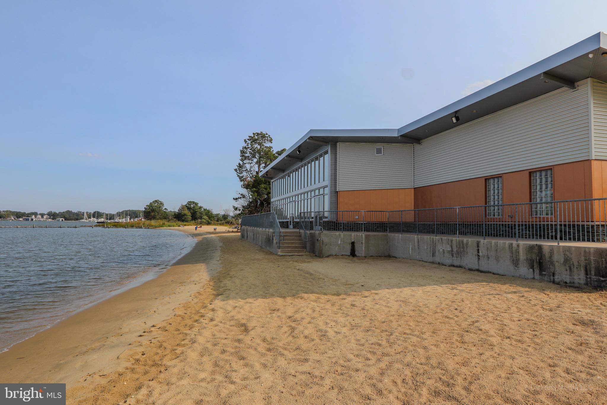 SELBY ON THE BAY - Residential