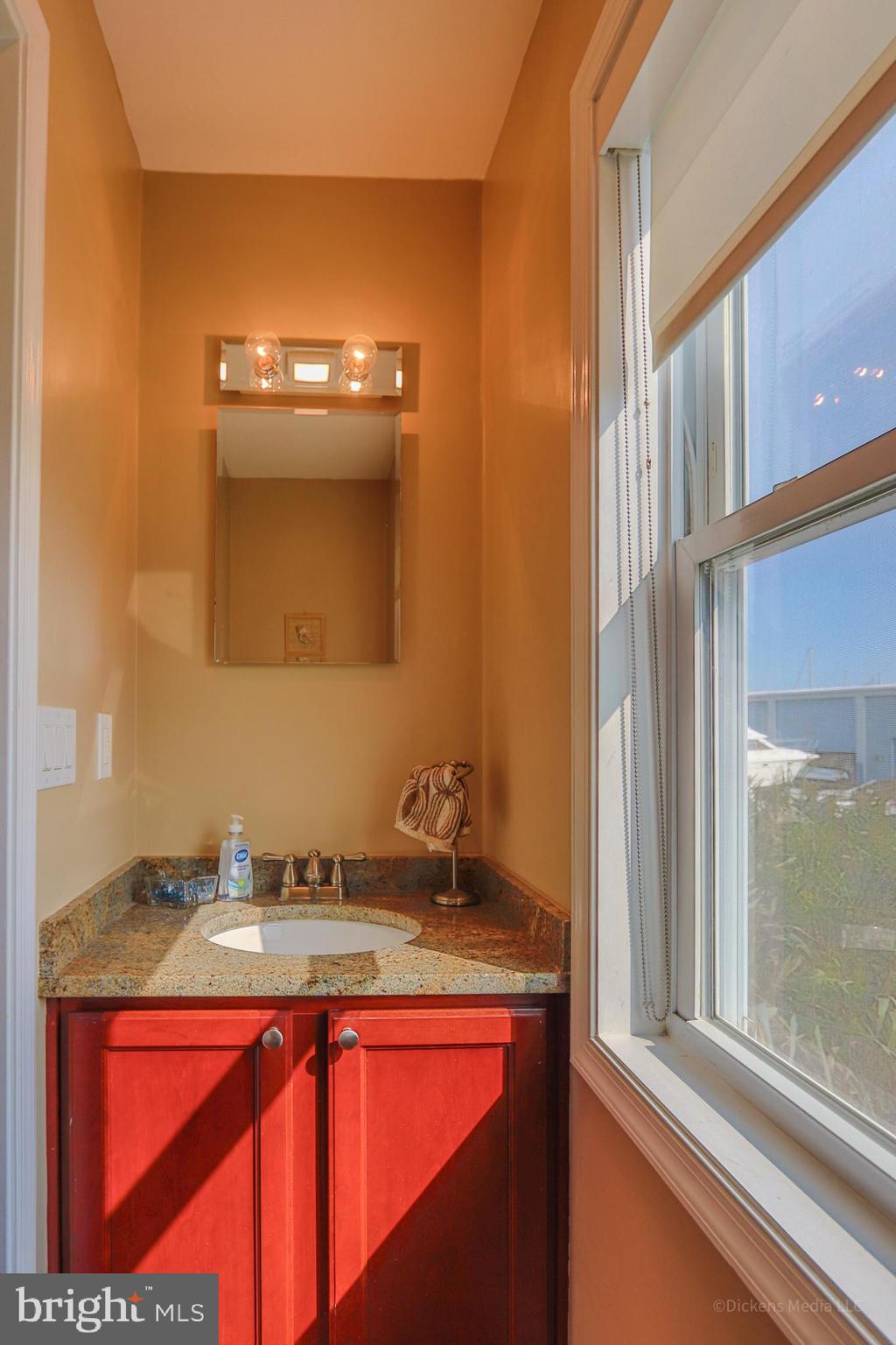 SELBY ON THE BAY - Residential