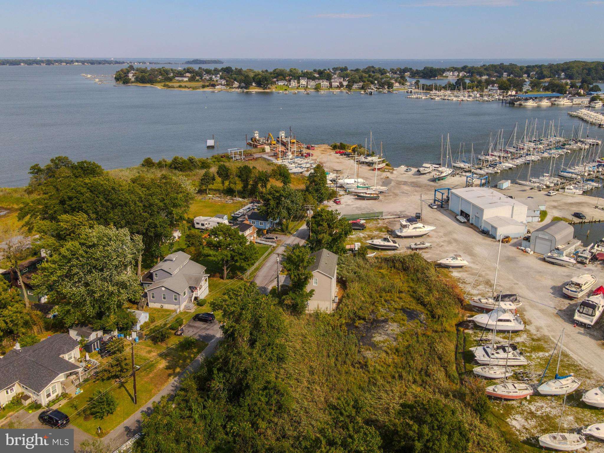 SELBY ON THE BAY - Residential