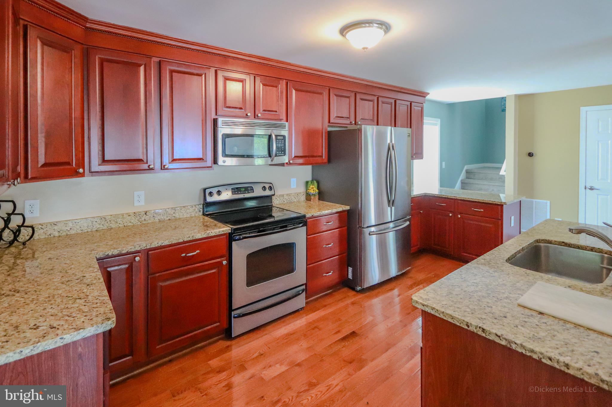 SELBY ON THE BAY - Residential