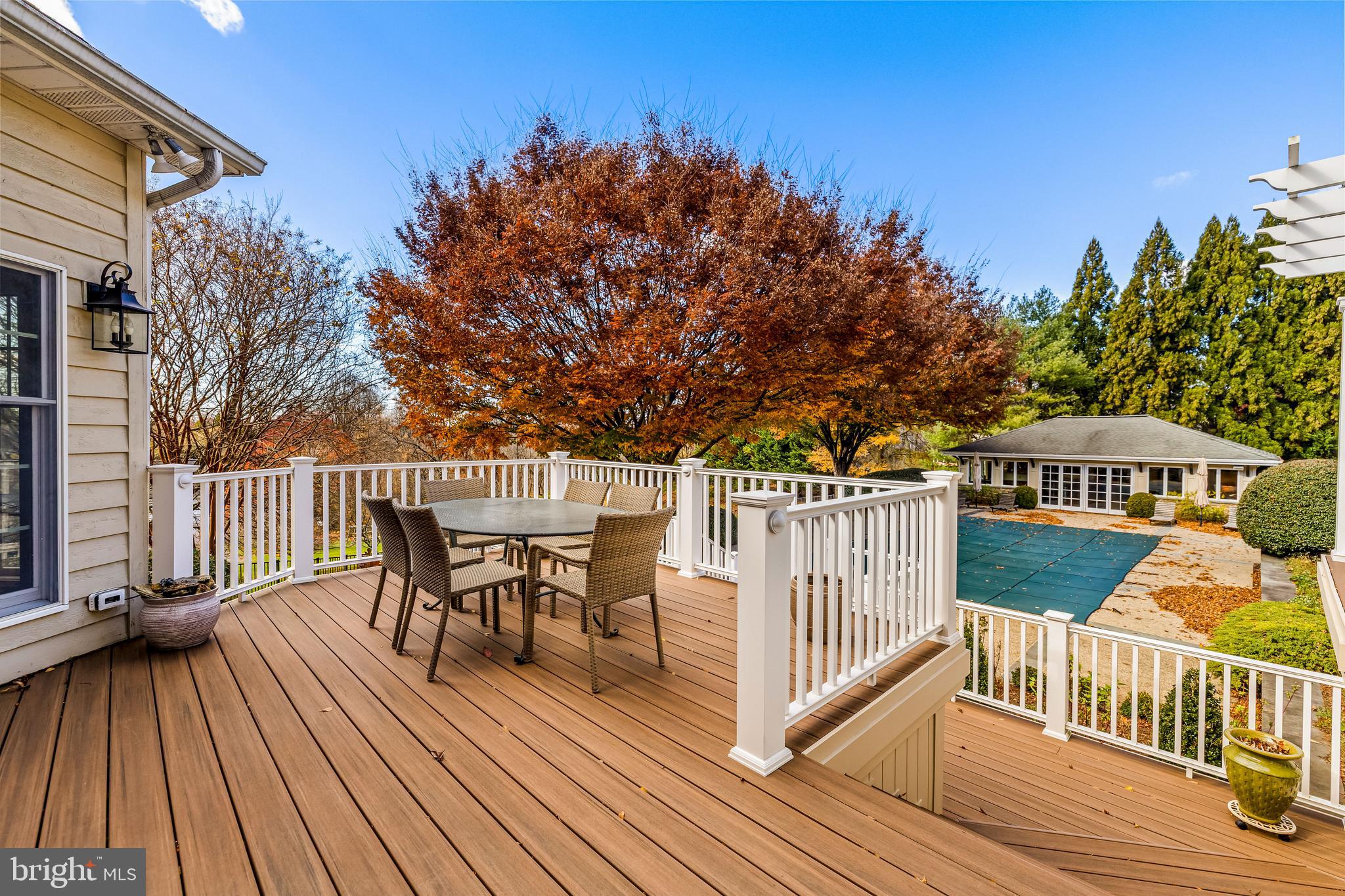 HILLSYDE HUNT - Residential