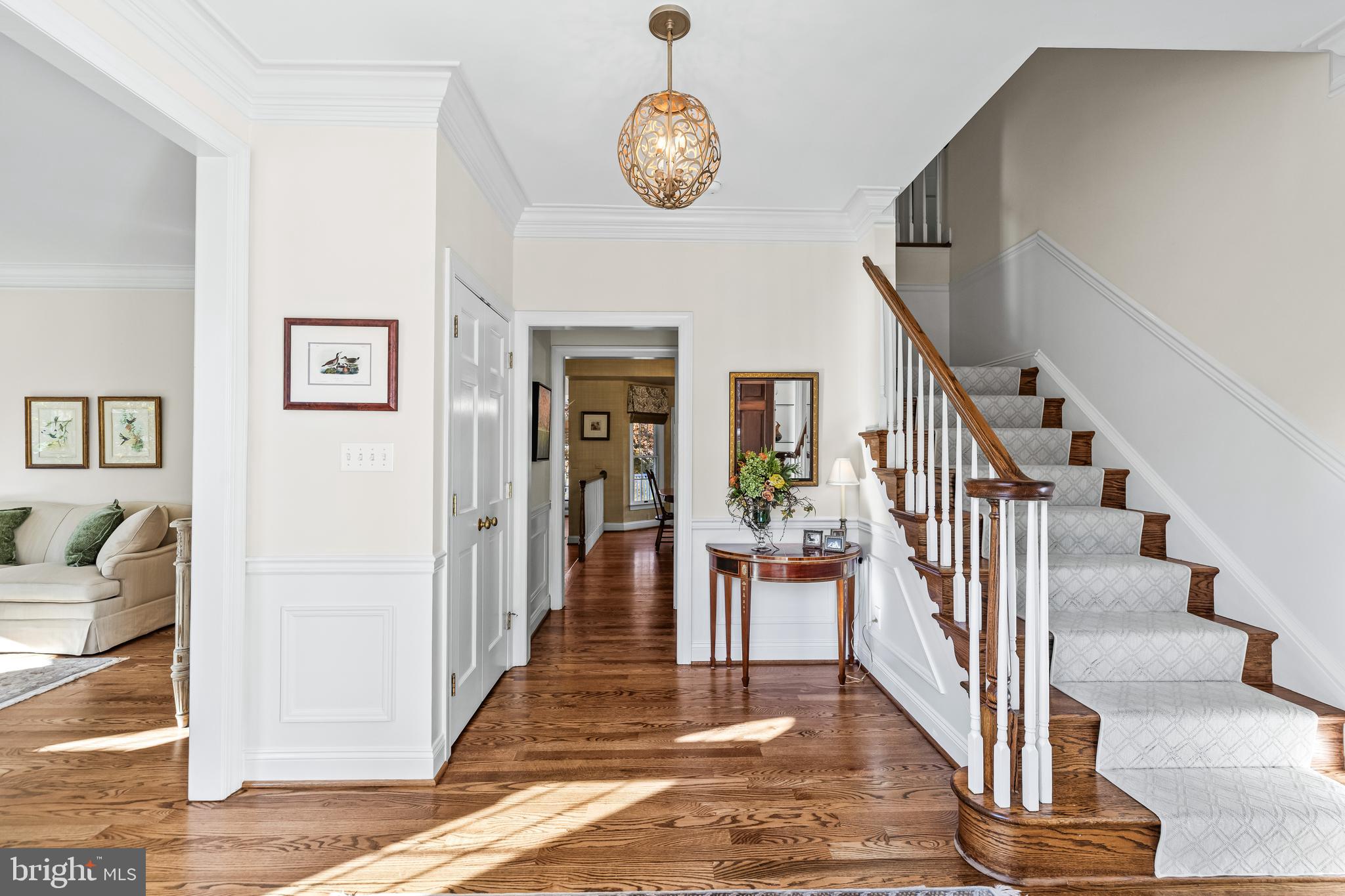 HILLSYDE HUNT - Residential