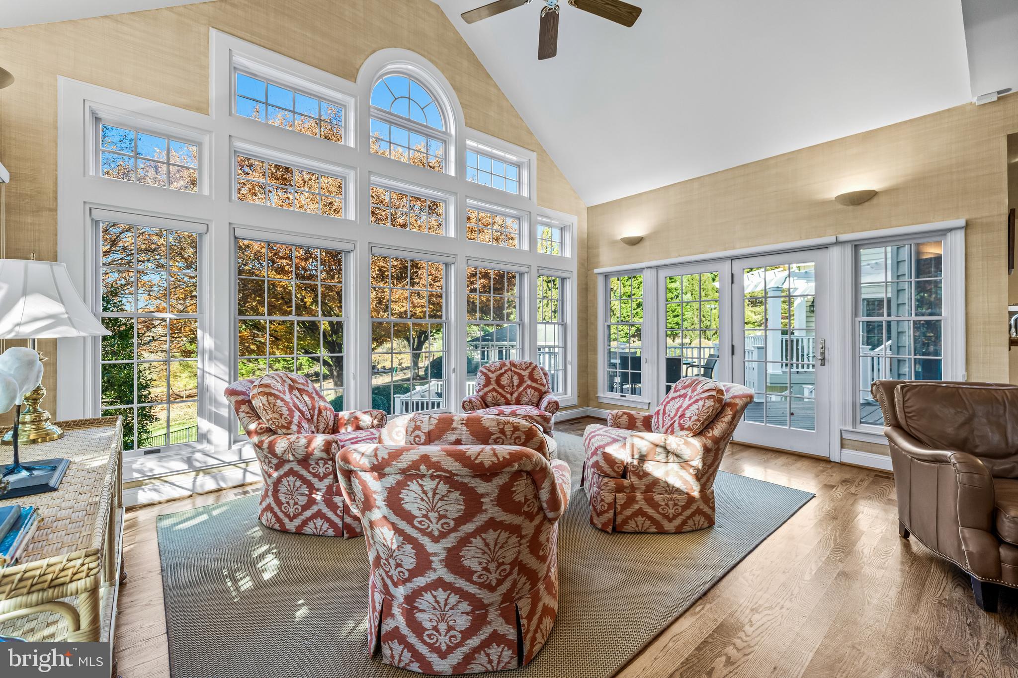 HILLSYDE HUNT - Residential