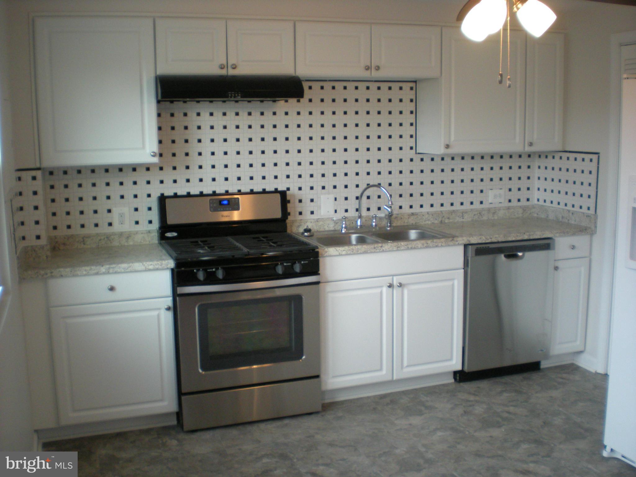 RIVERVIEW - Residential