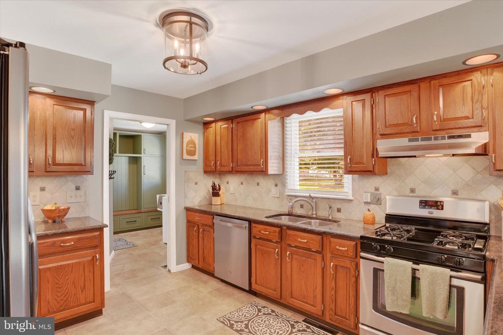 Photo of 6 Matthew Court, CARLISLE, PA 17015 (MLS # PACB2047850)