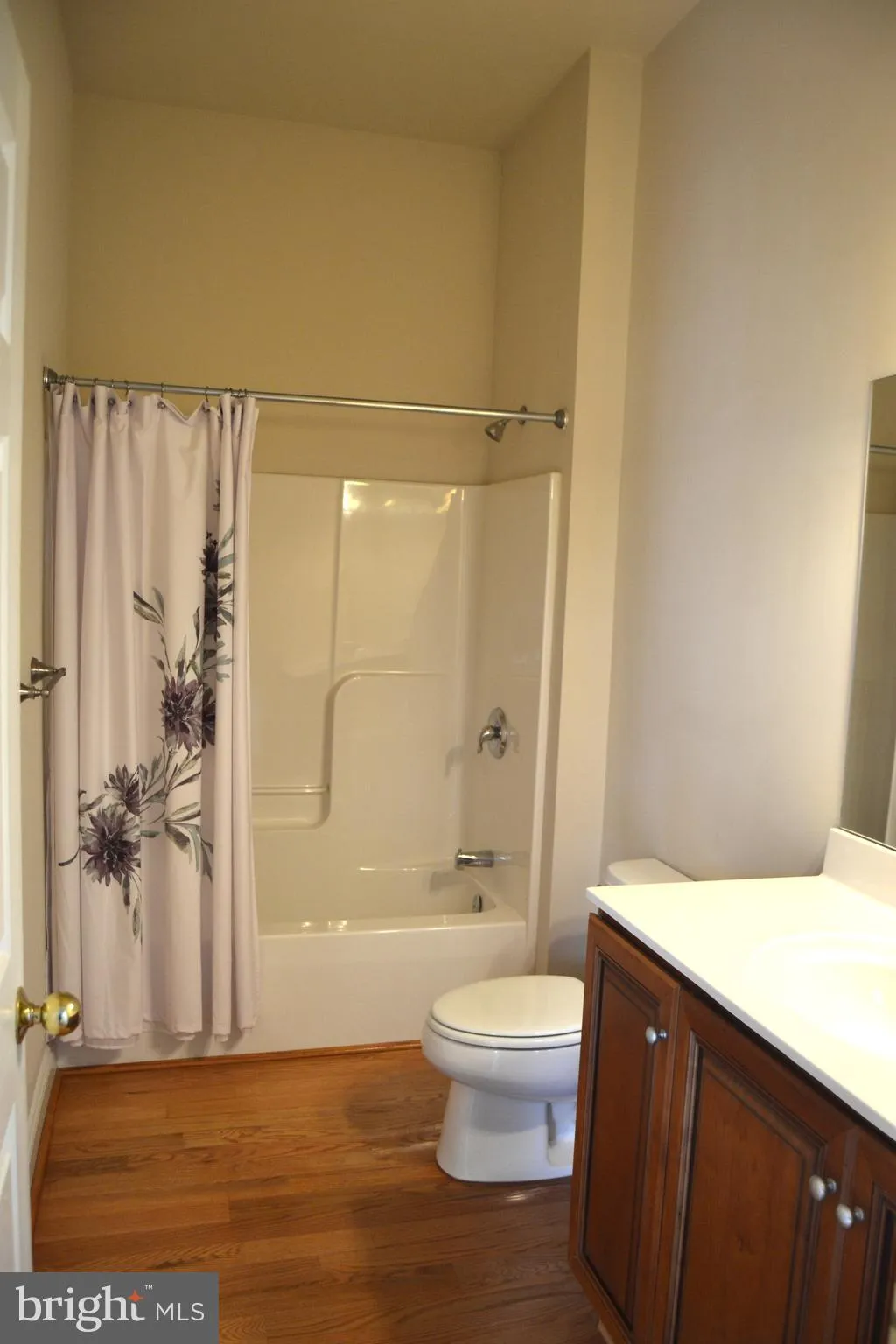 Cochranville, Pennsylvania 19330, United States, 5 Bedrooms Bedrooms, ,3 BathroomsBathrooms,Residential,Active,141980