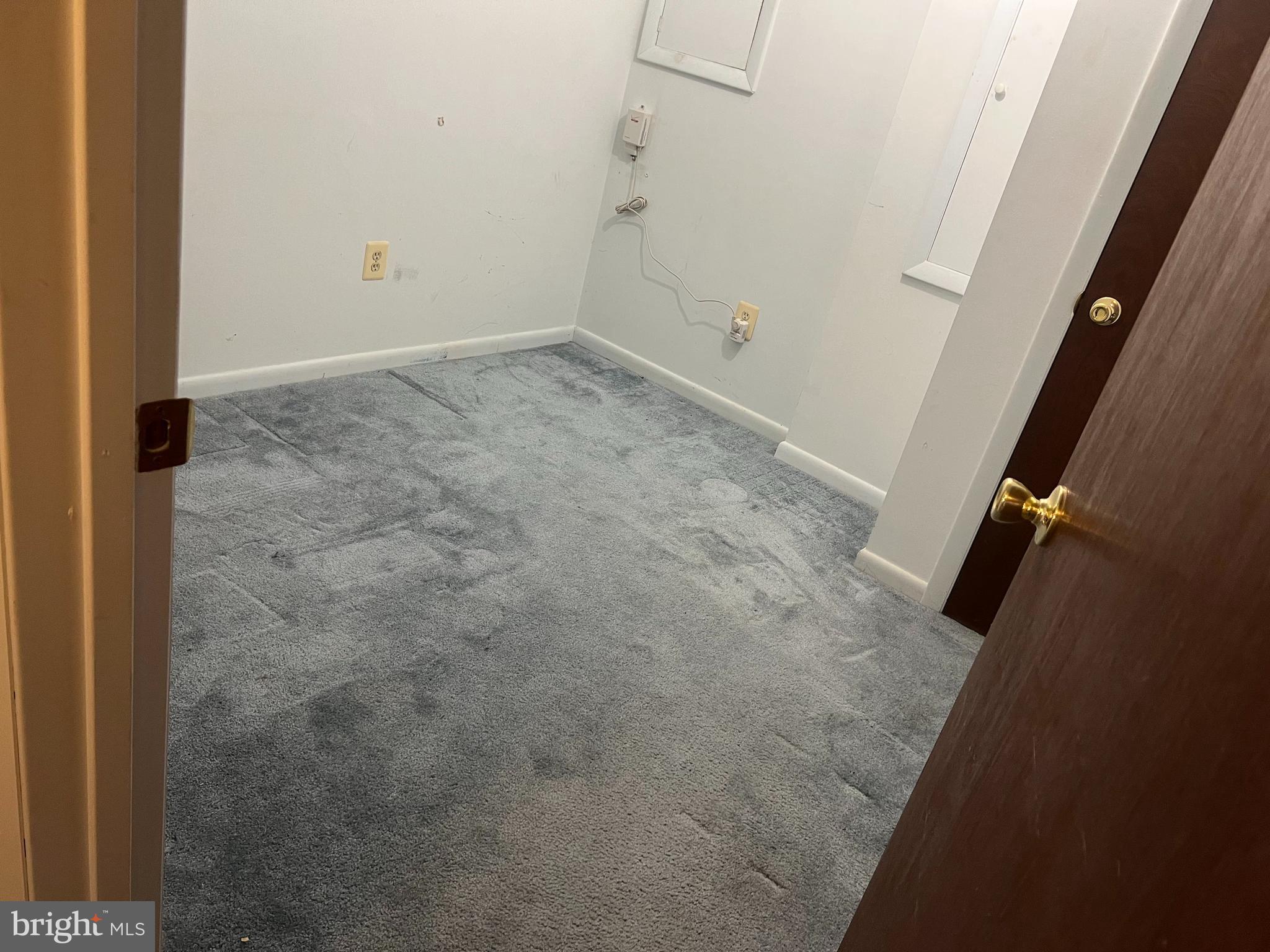 DAMASCUS VALLEY PARK - Residential