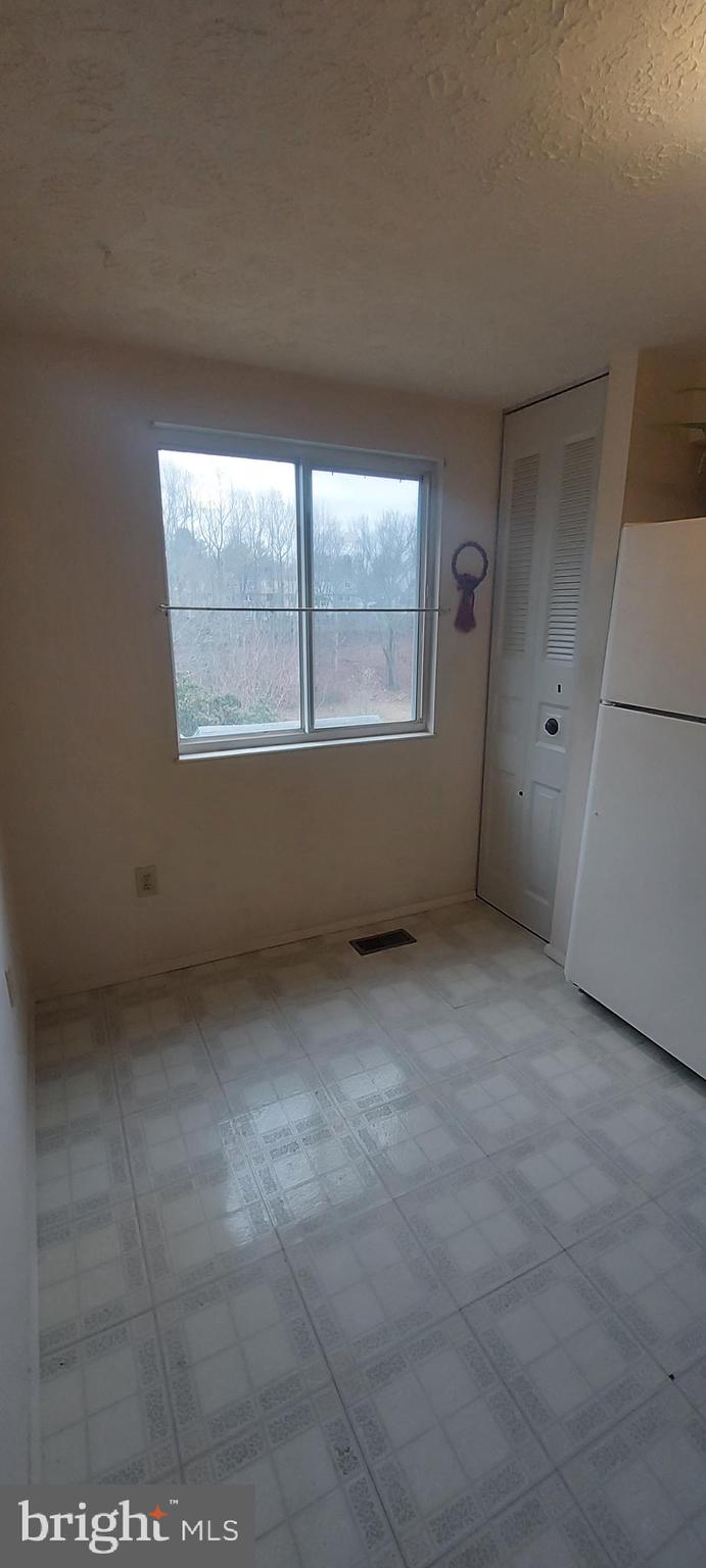 DAMASCUS VALLEY PARK - Residential