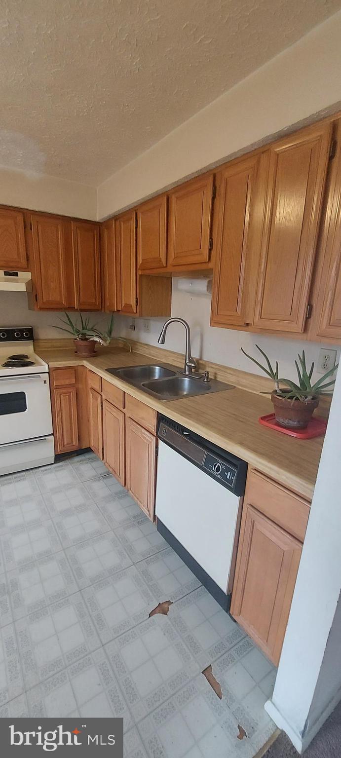 DAMASCUS VALLEY PARK - Residential