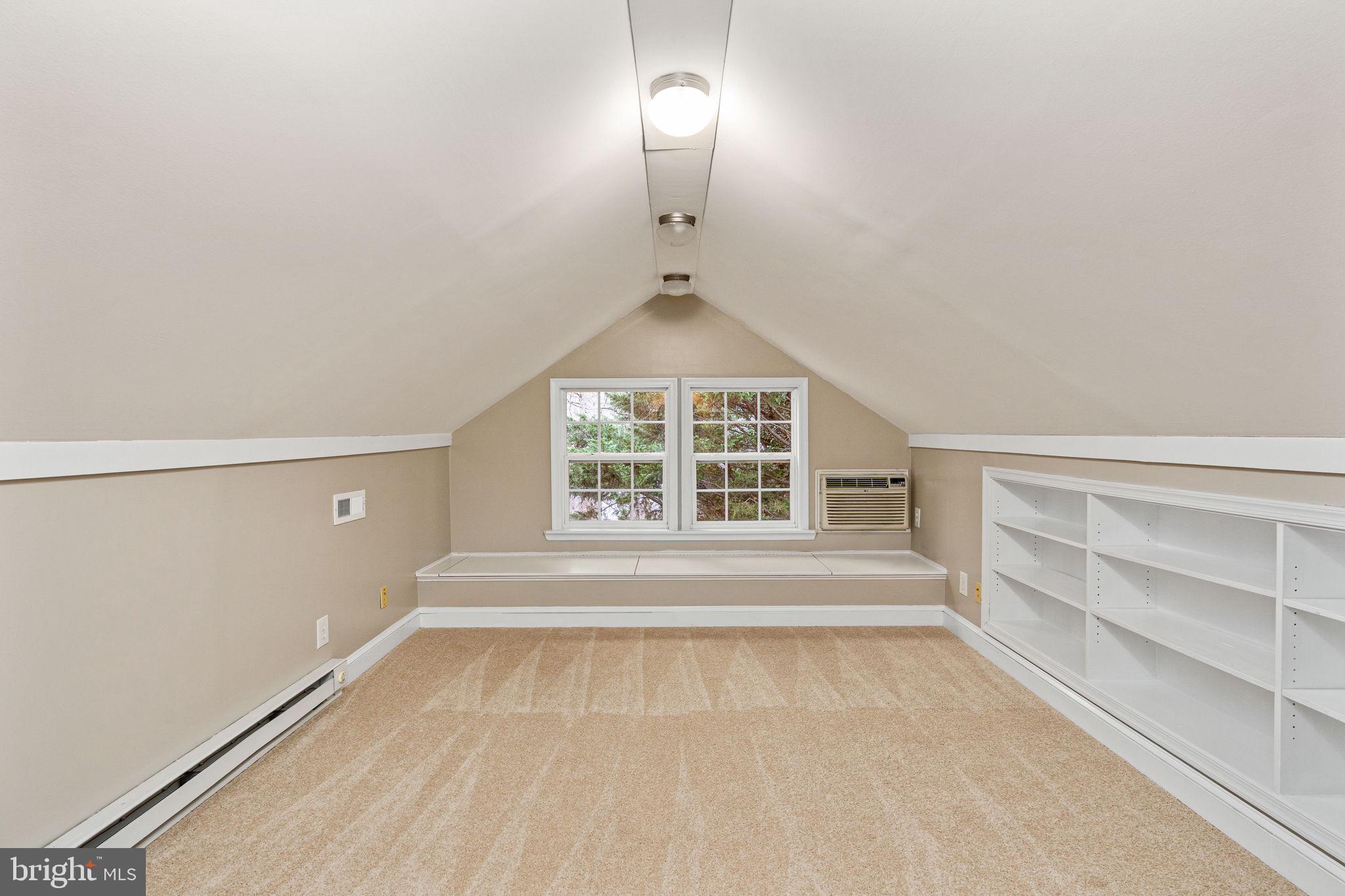 BLYTHEDALE - Residential