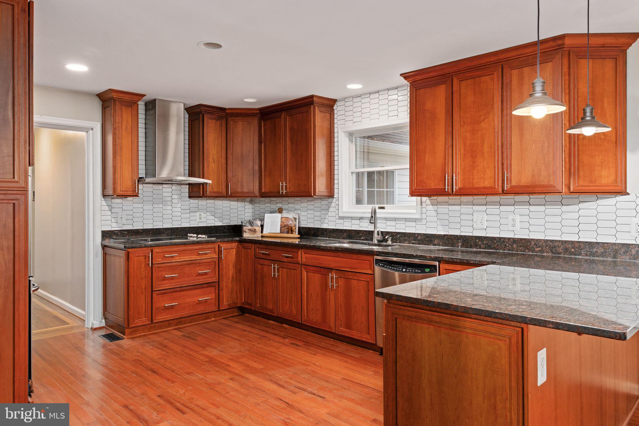 BLYTHEDALE - Residential