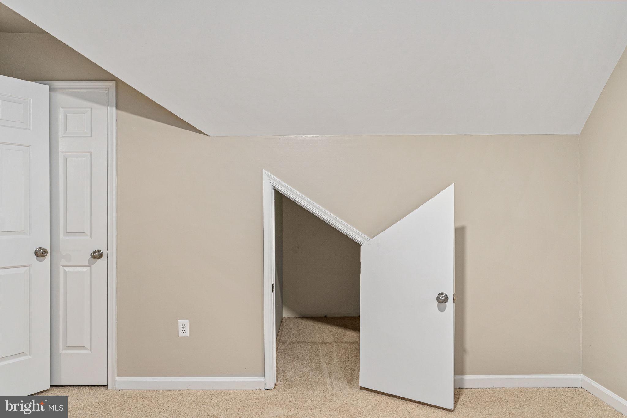 BLYTHEDALE - Residential