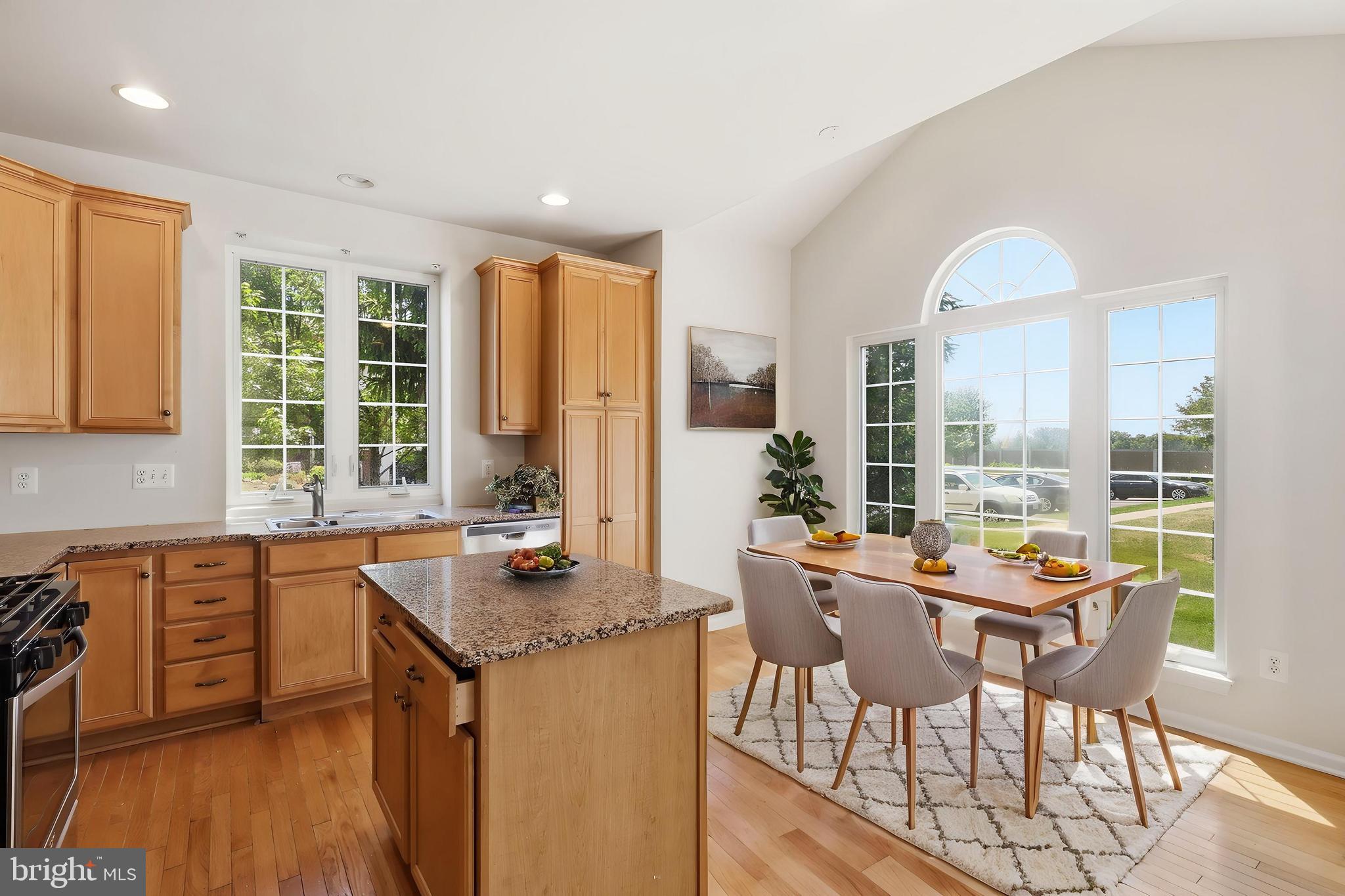 BELMONT LAND BAY - Residential