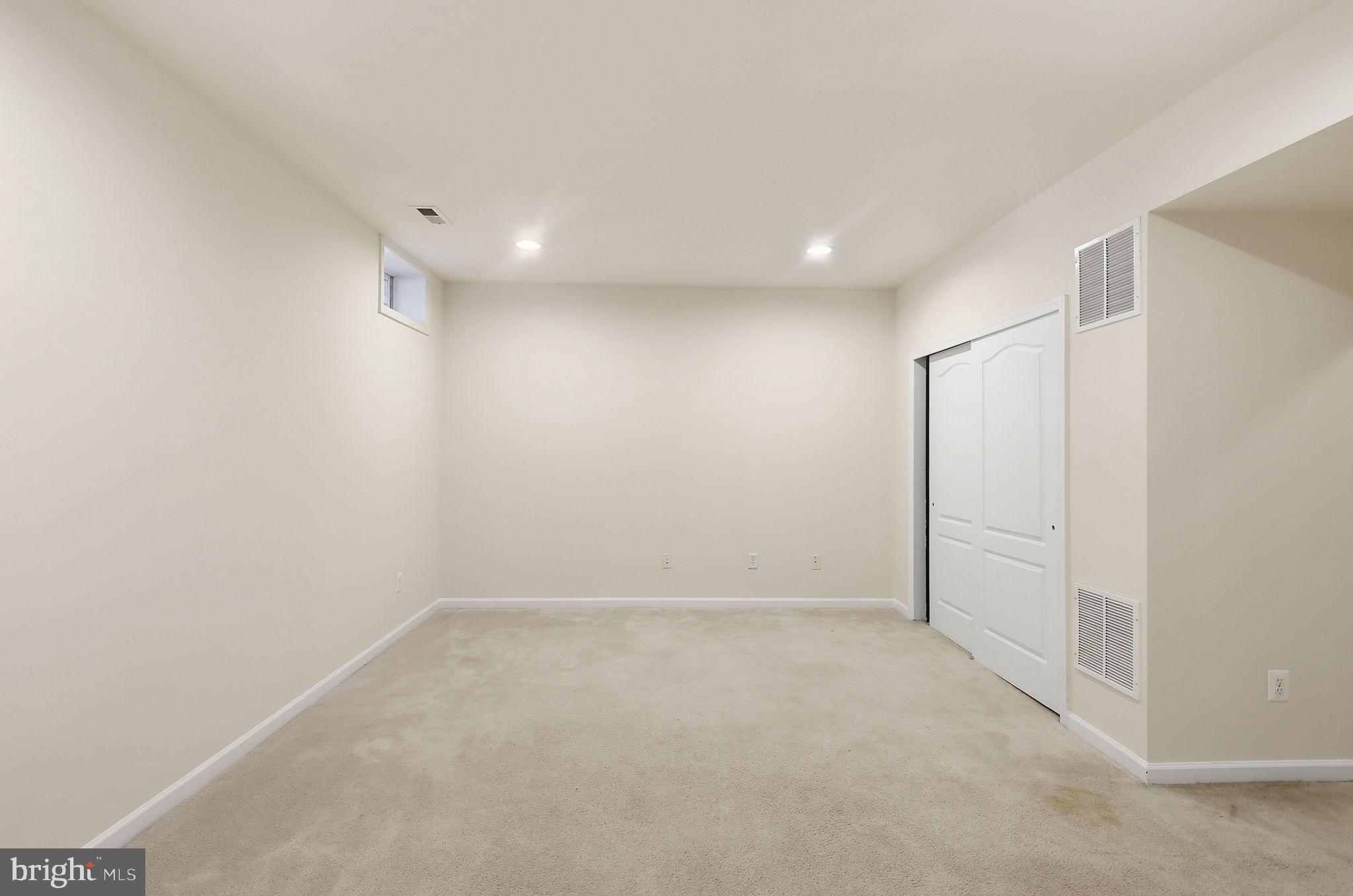 BELMONT LAND BAY - Residential